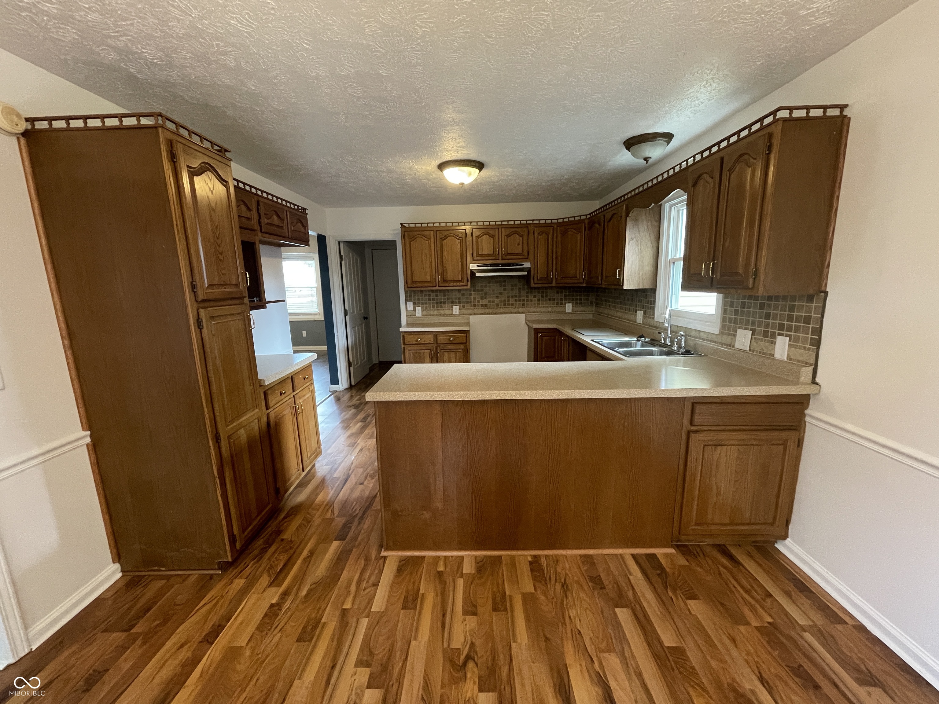 2896 Fox Hollow Court