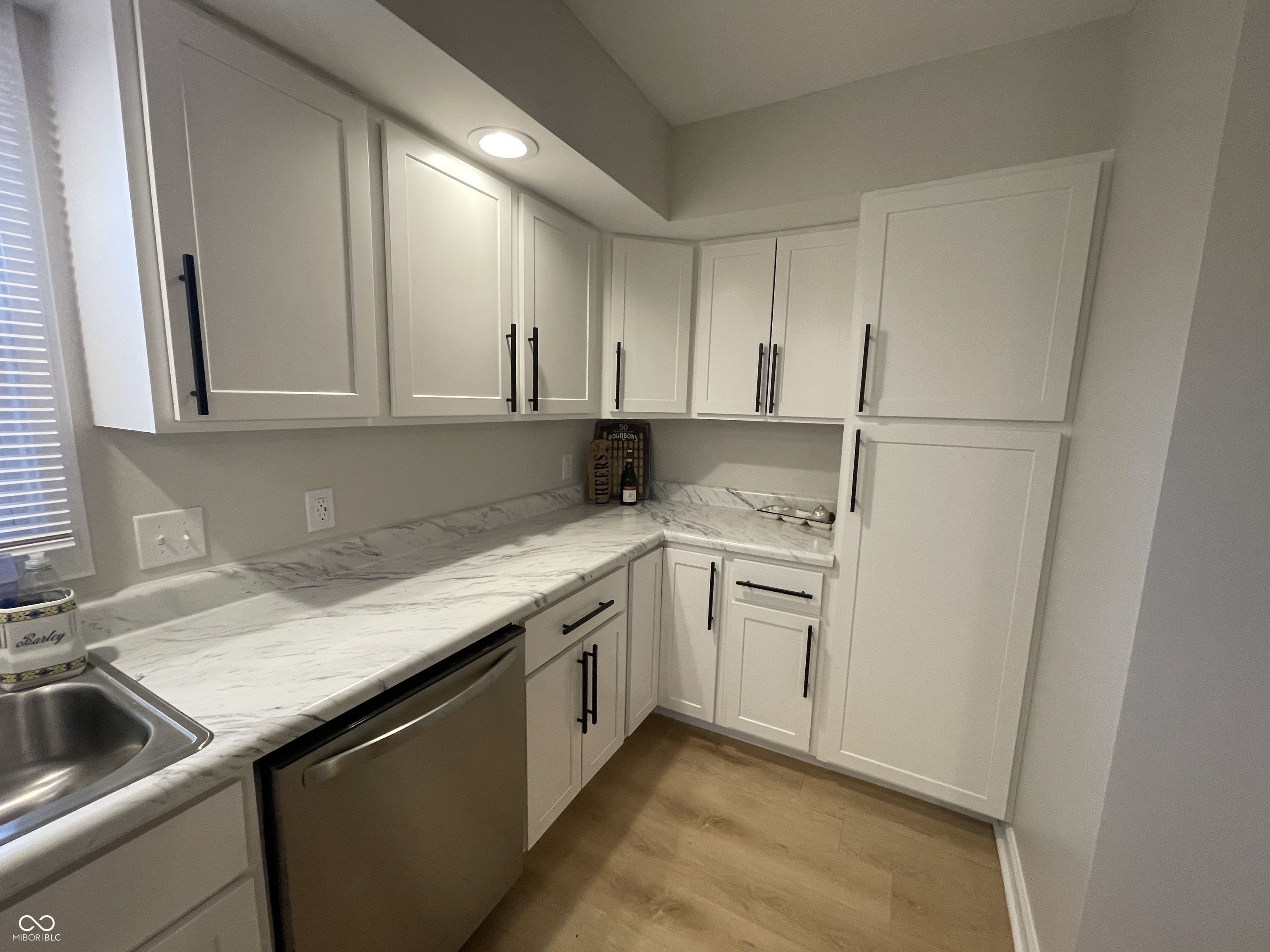 2944 Silver Fox Drive