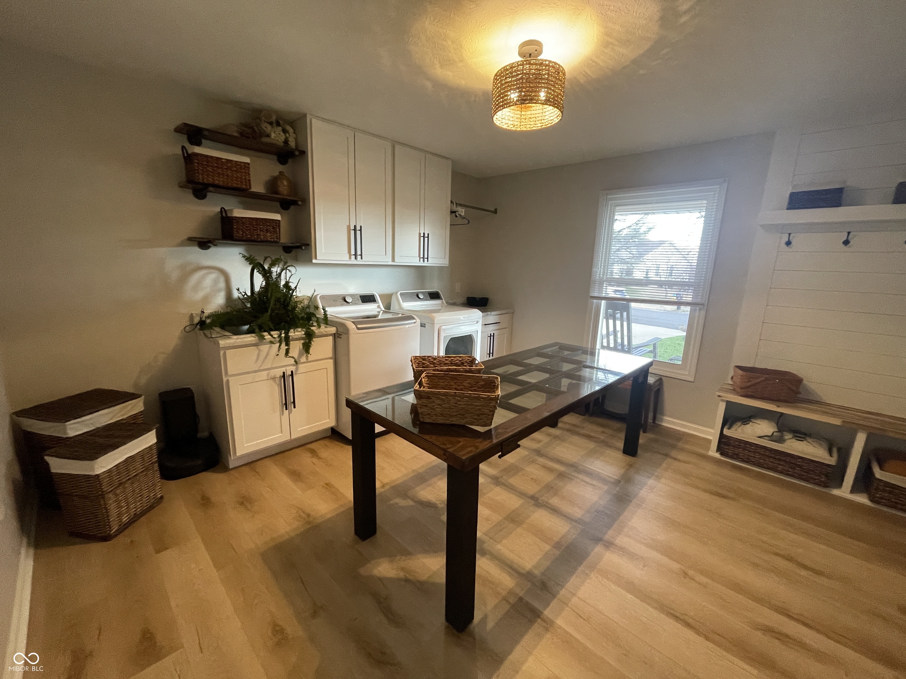 2944 Silver Fox Drive