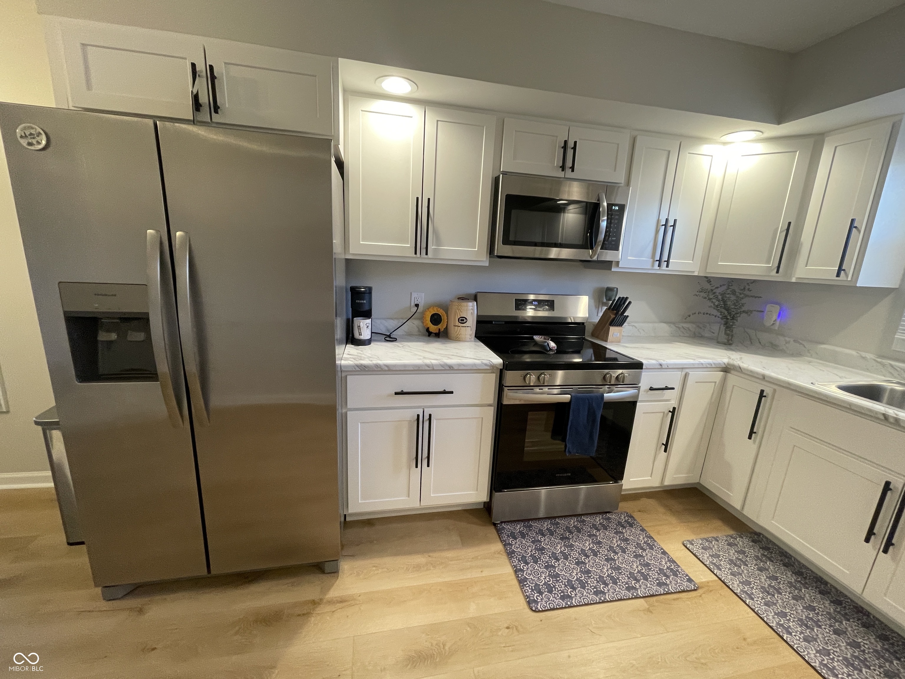 2944 Silver Fox Drive