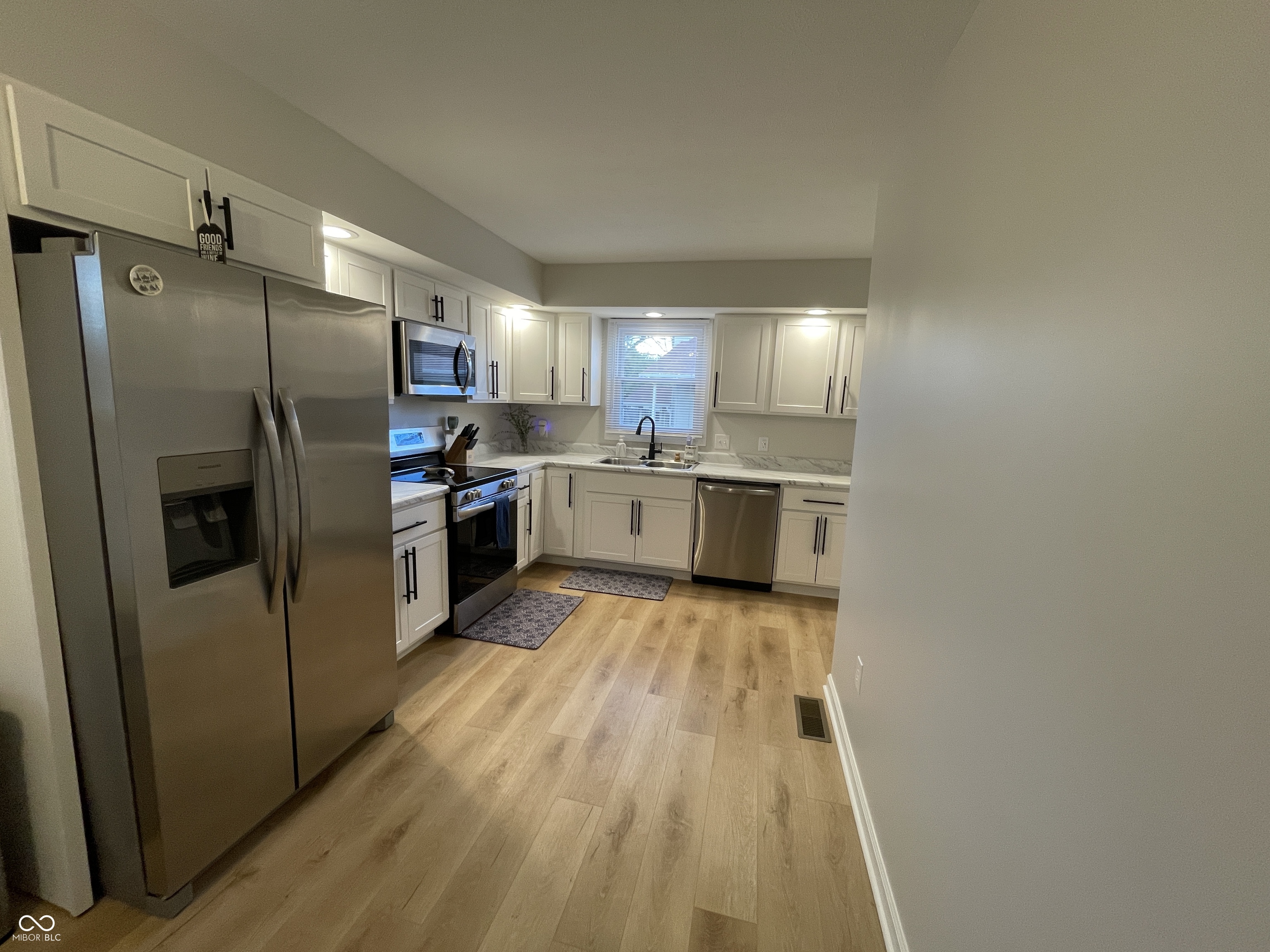 2944 Silver Fox Drive