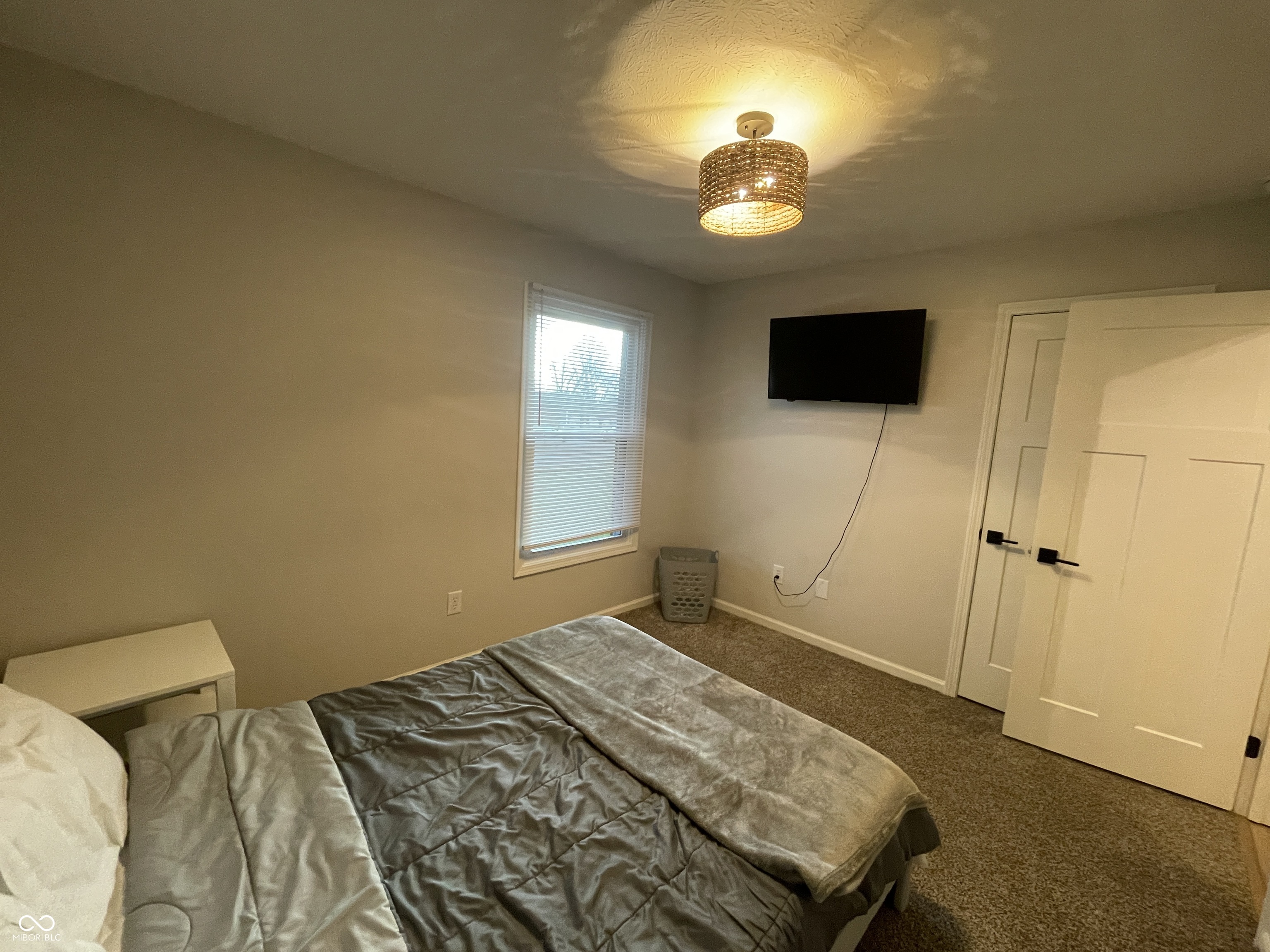 2944 Silver Fox Drive