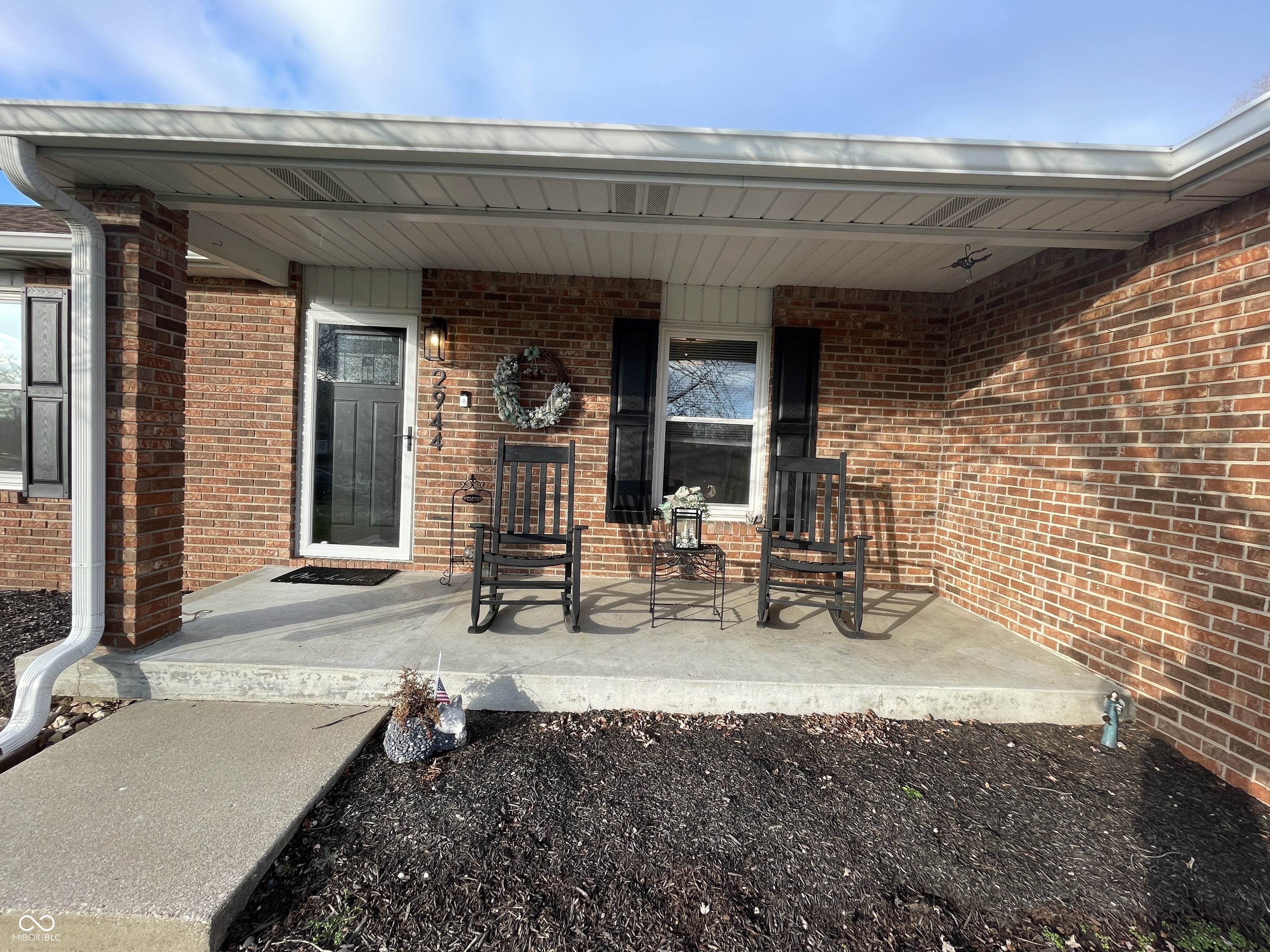 2944 Silver Fox Drive