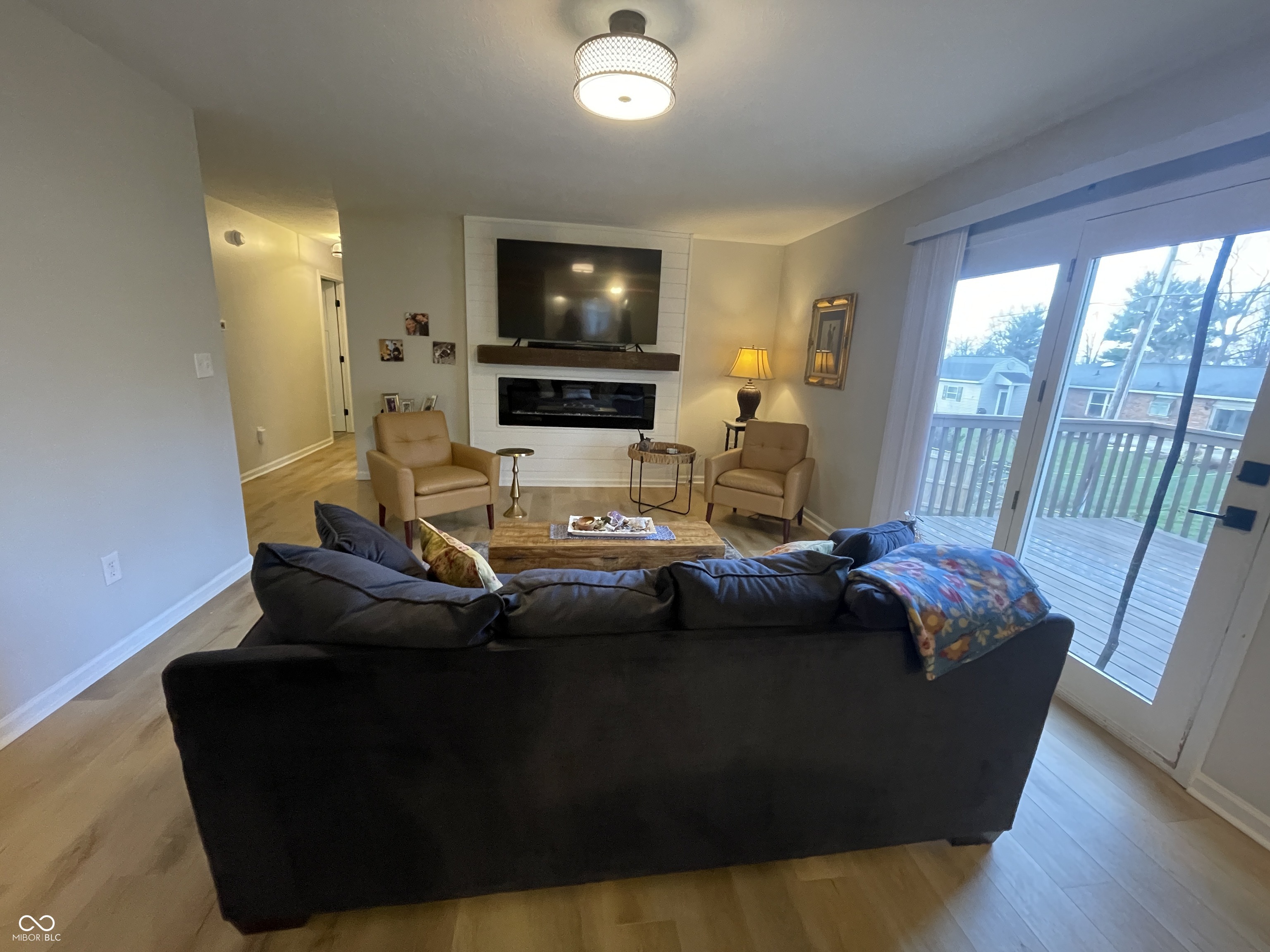 2944 Silver Fox Drive