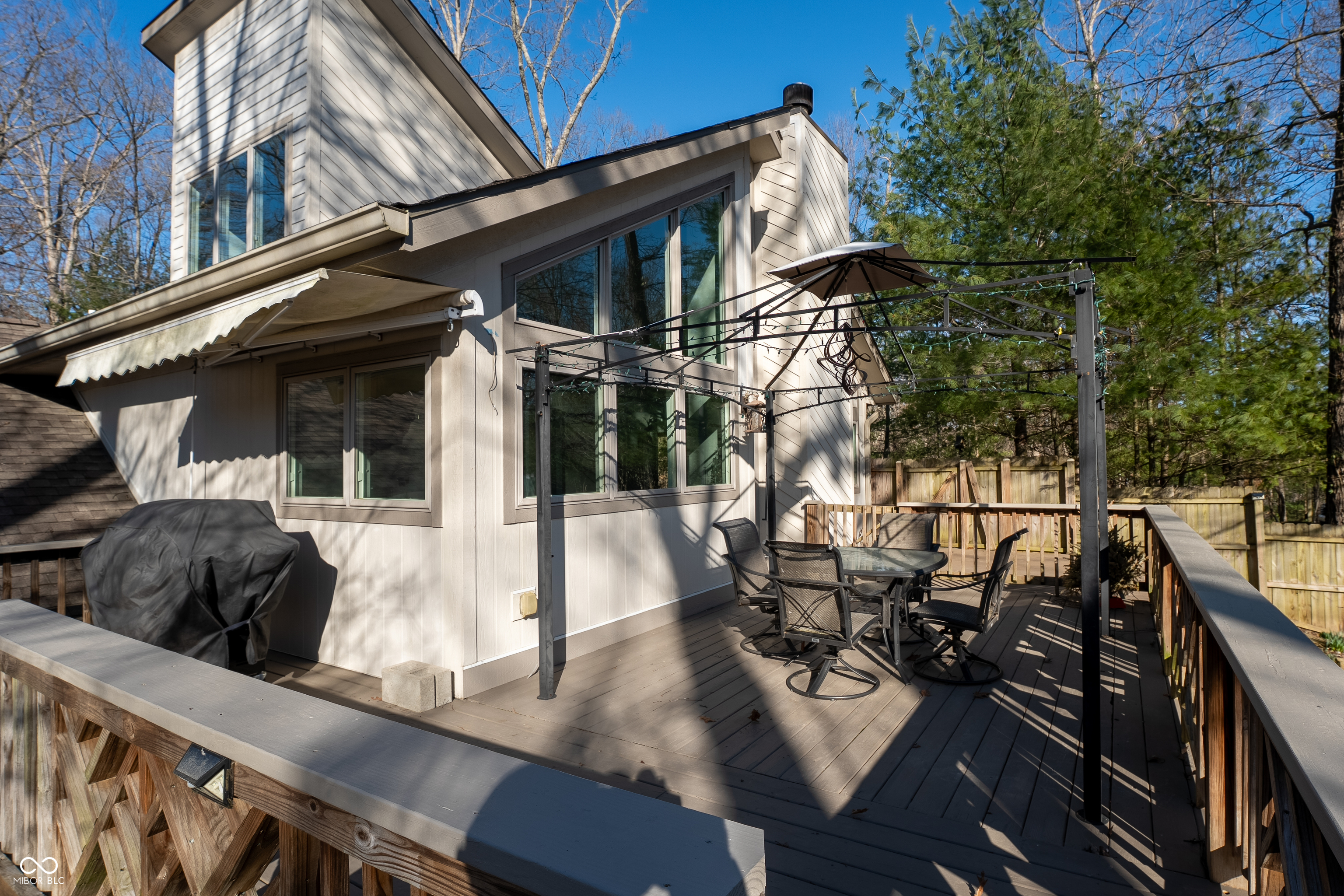 916 Timber Crest Road