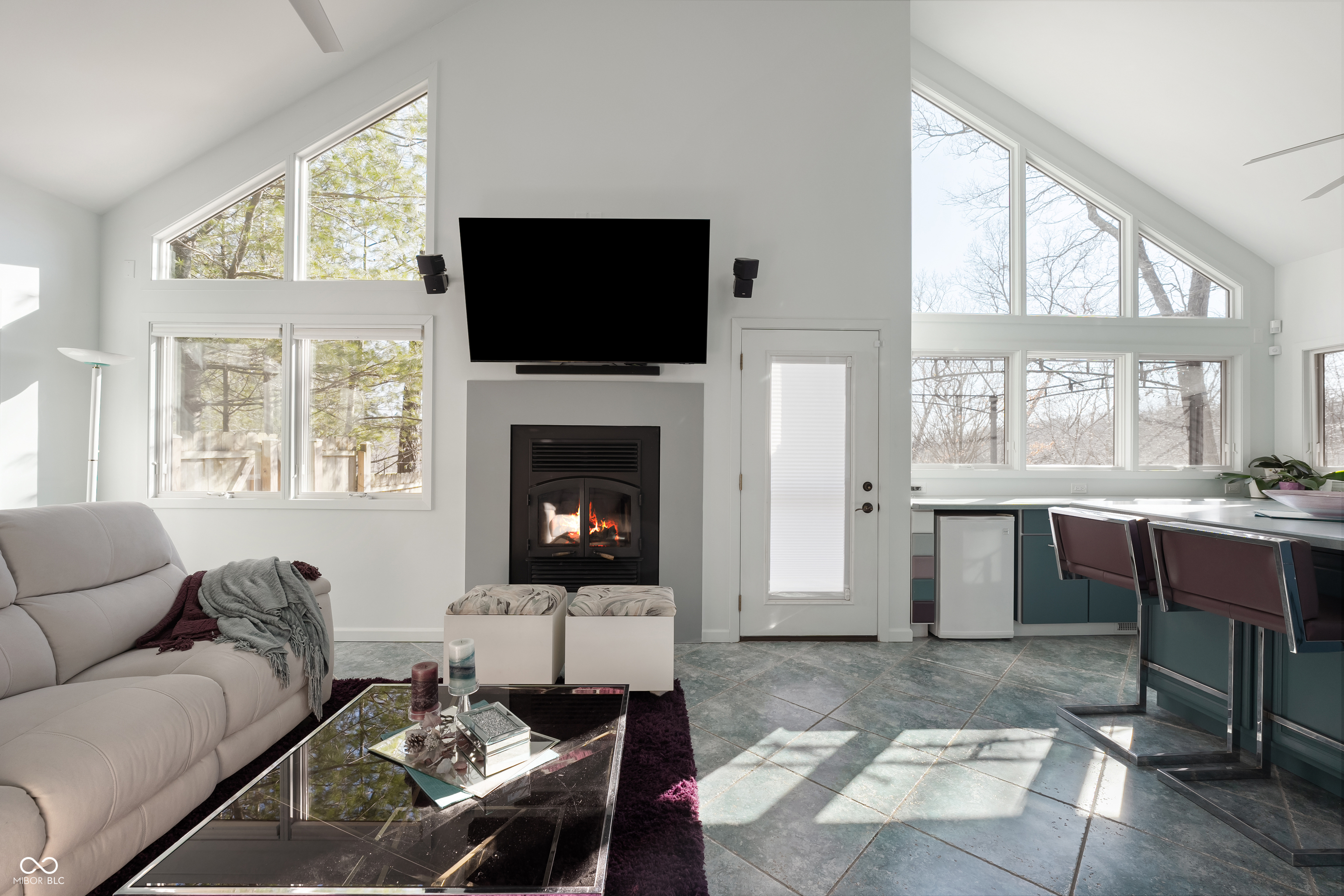 916 Timber Crest Road