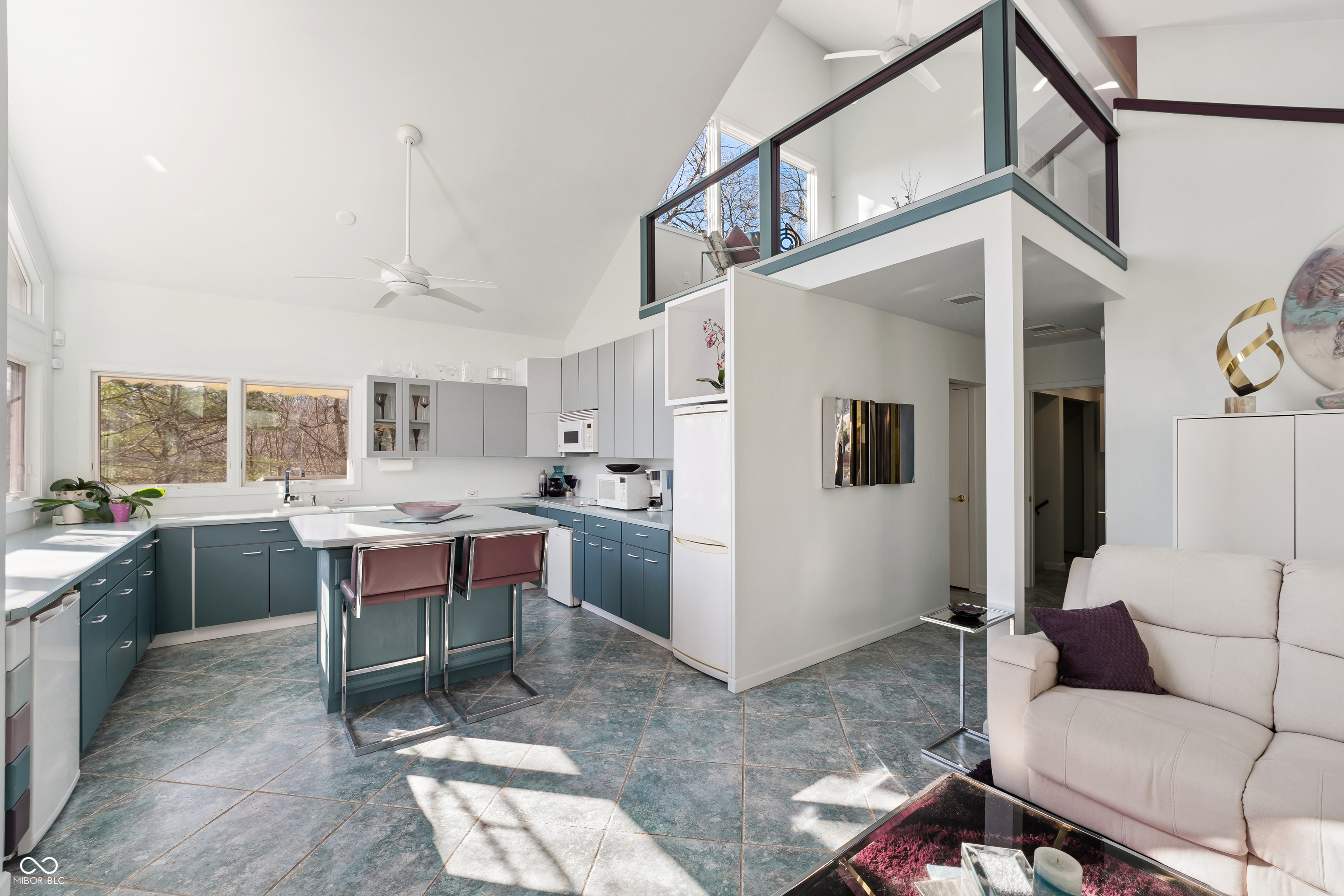 916 Timber Crest Road