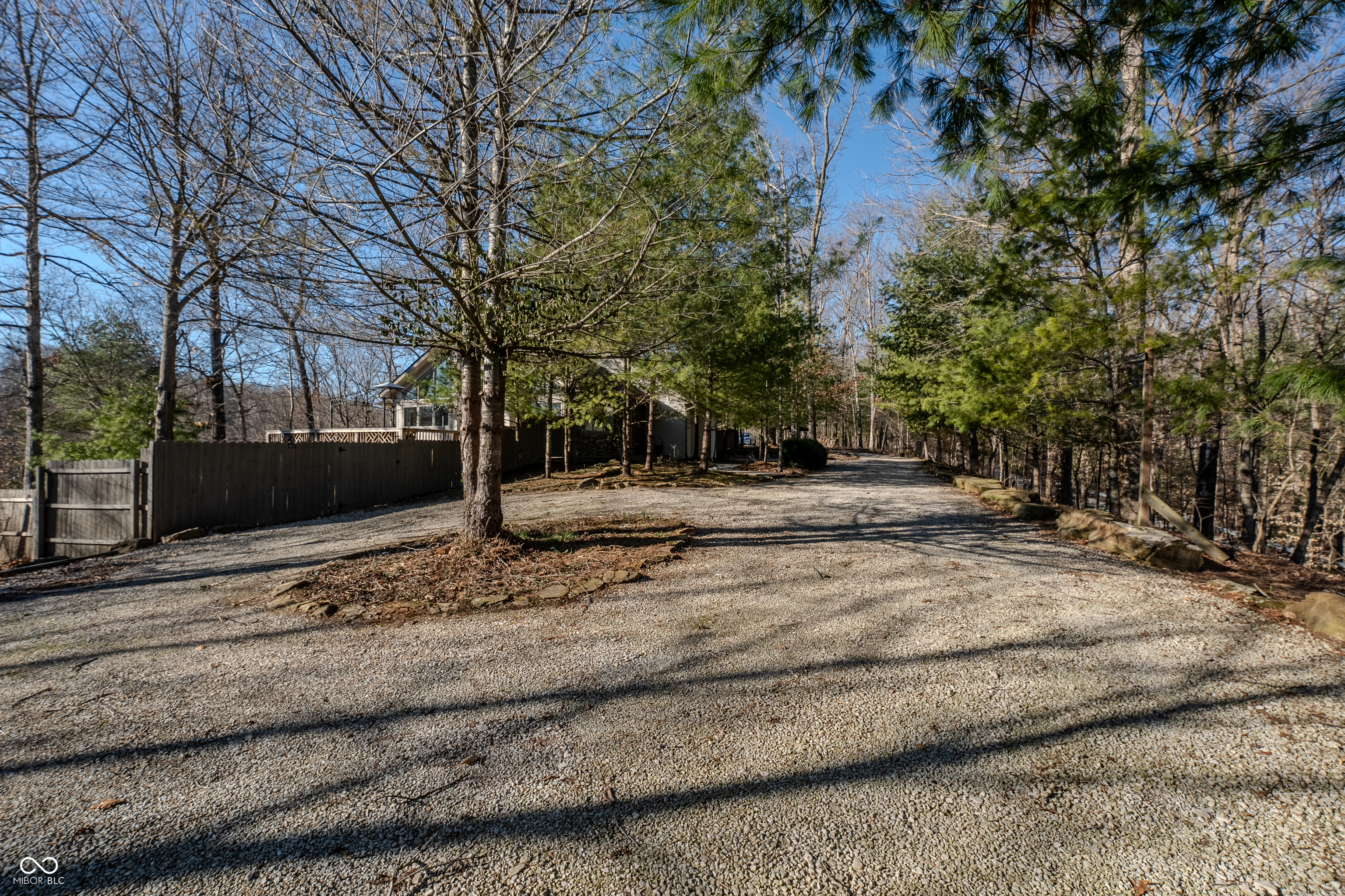 916 Timber Crest Road