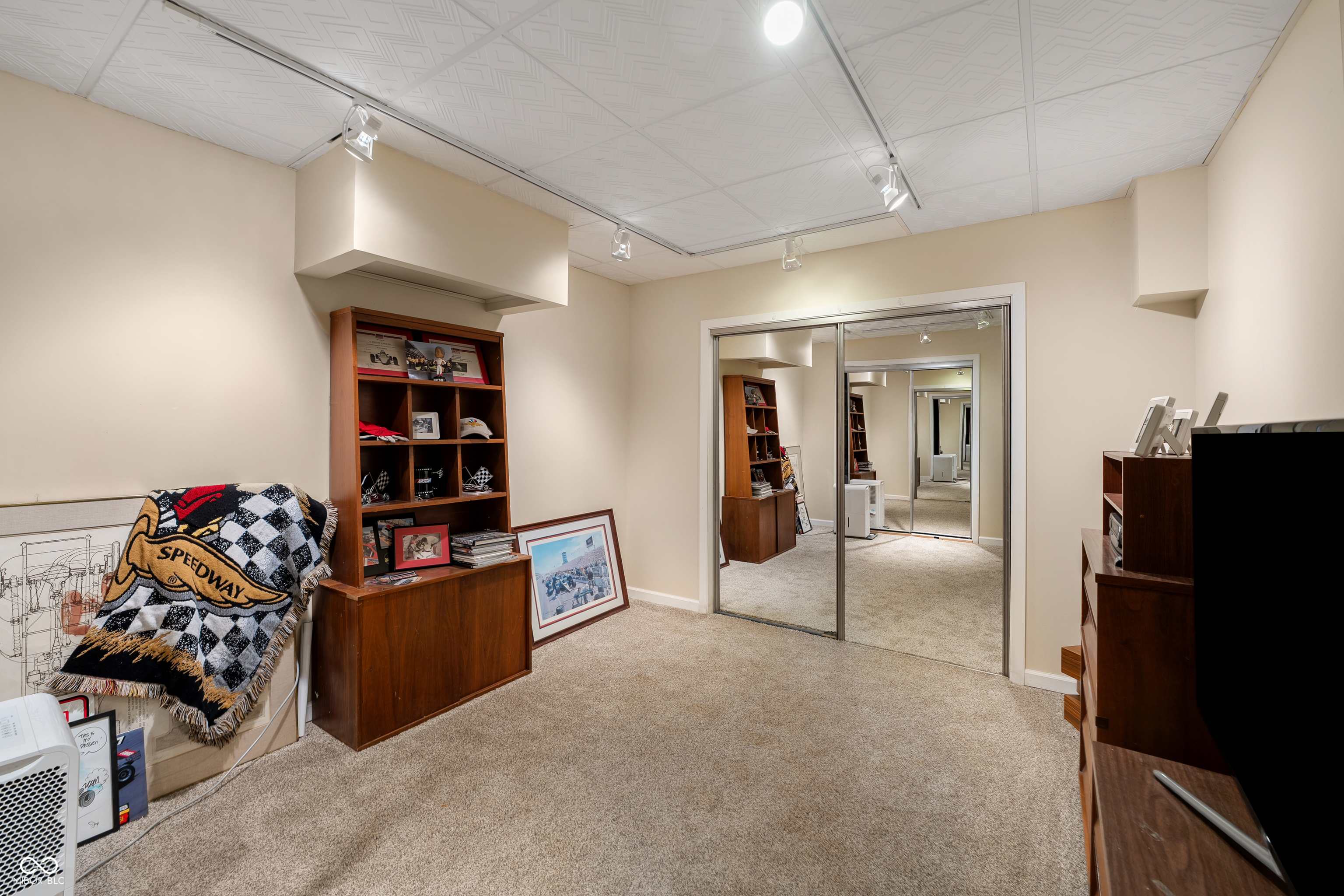 916 Timber Crest Road