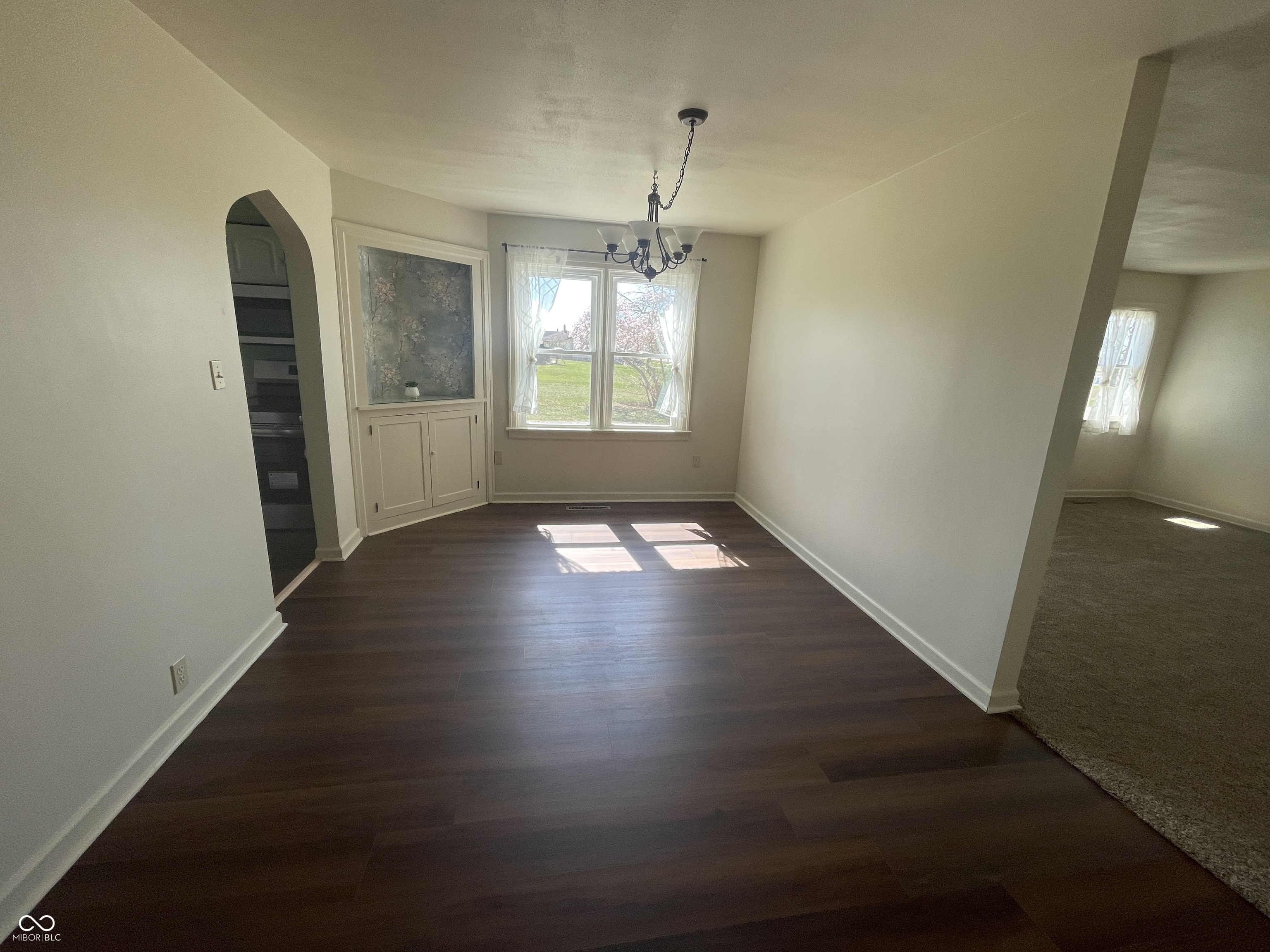 1605 S Walnut Street