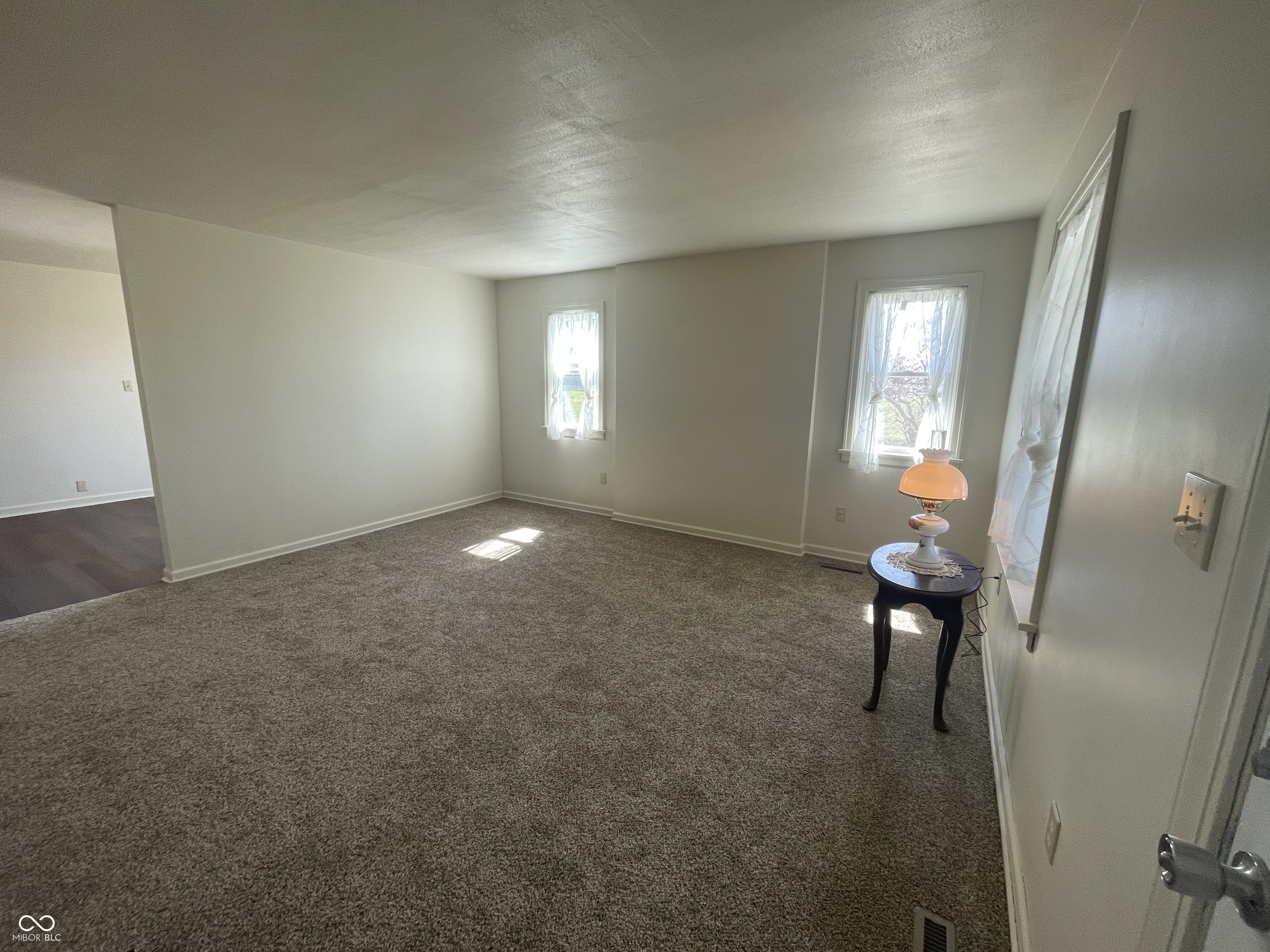 1605 S Walnut Street