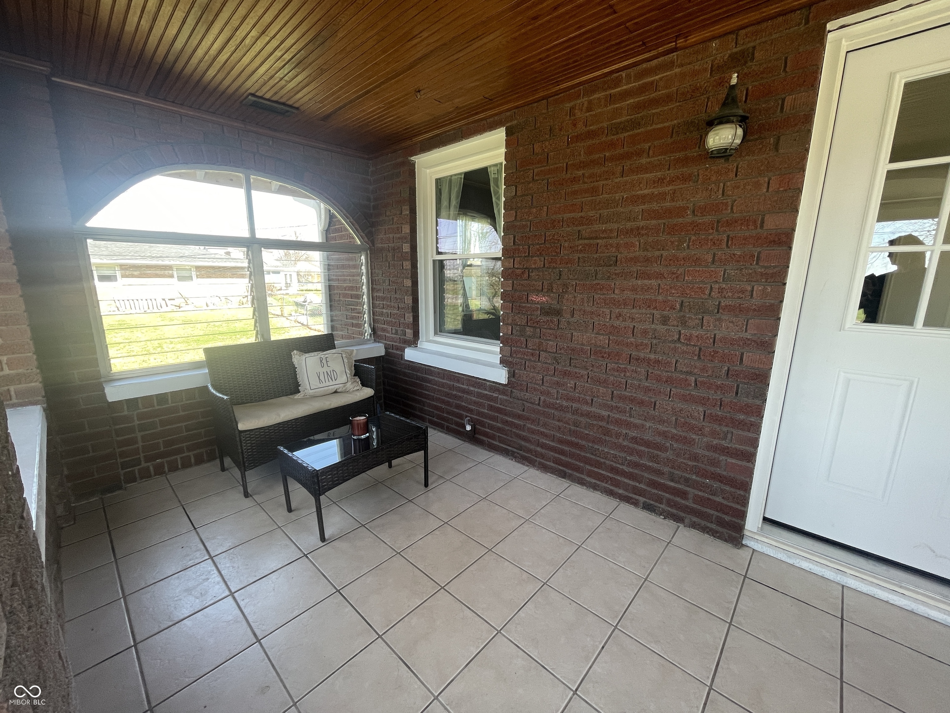 1605 S Walnut Street