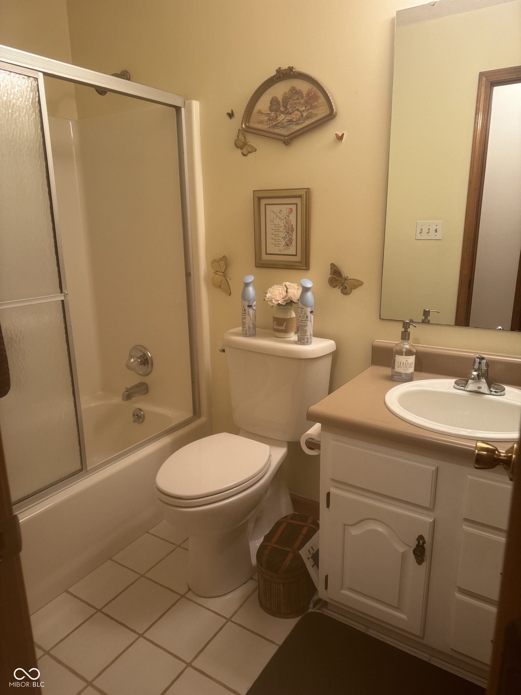 2105 W County Road 200 N