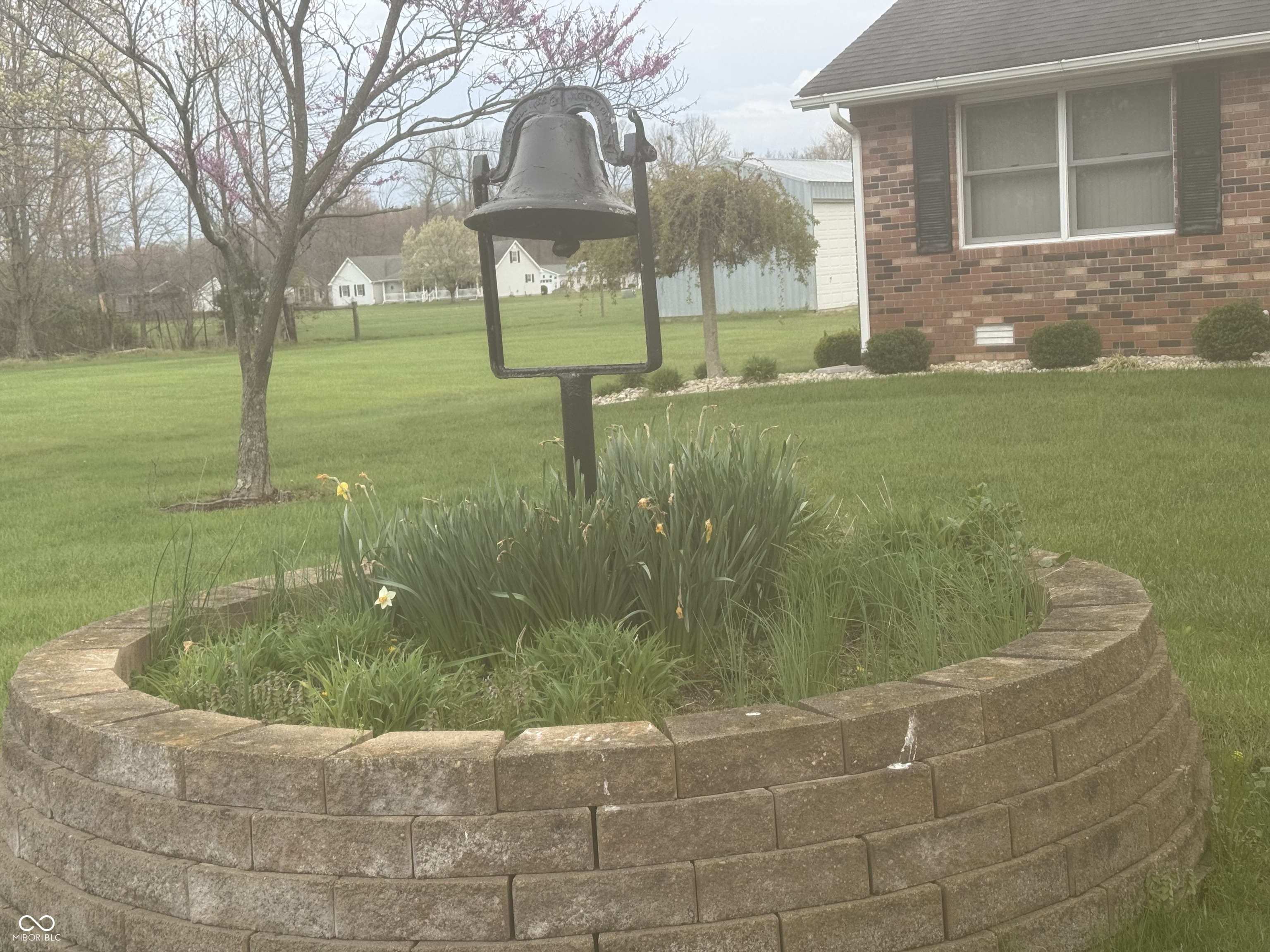 2105 W County Road 200 N