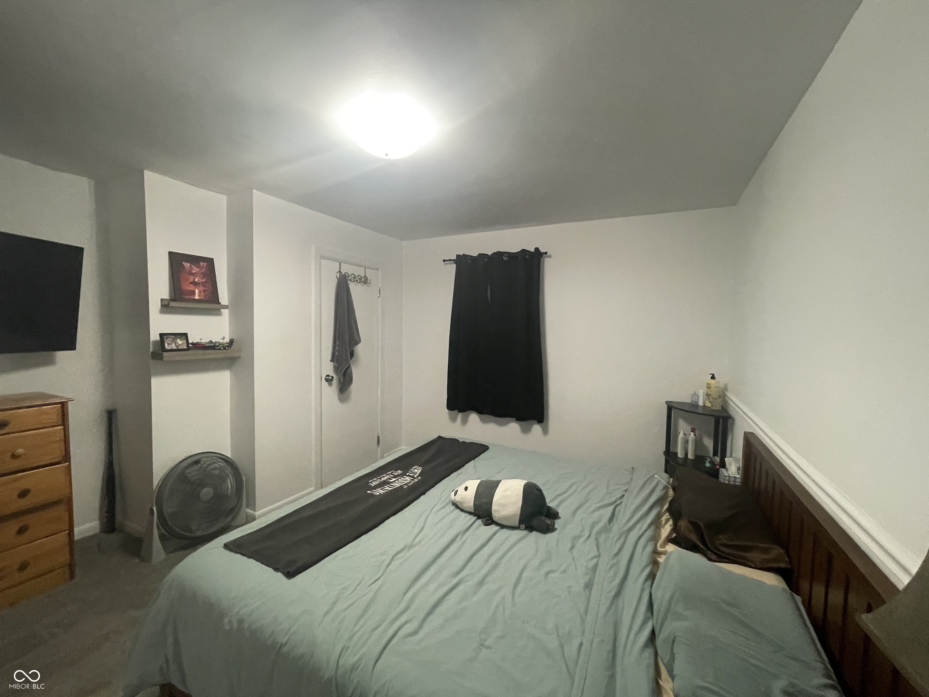 1527 Ravenswood Drive