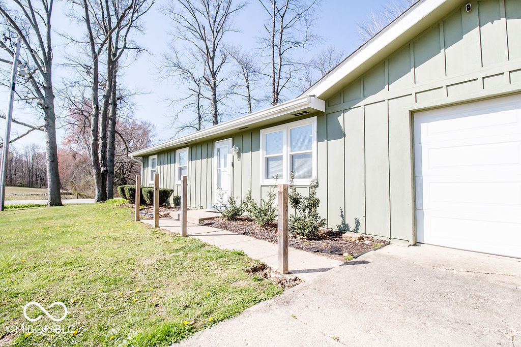 12566 S Hillview Drive