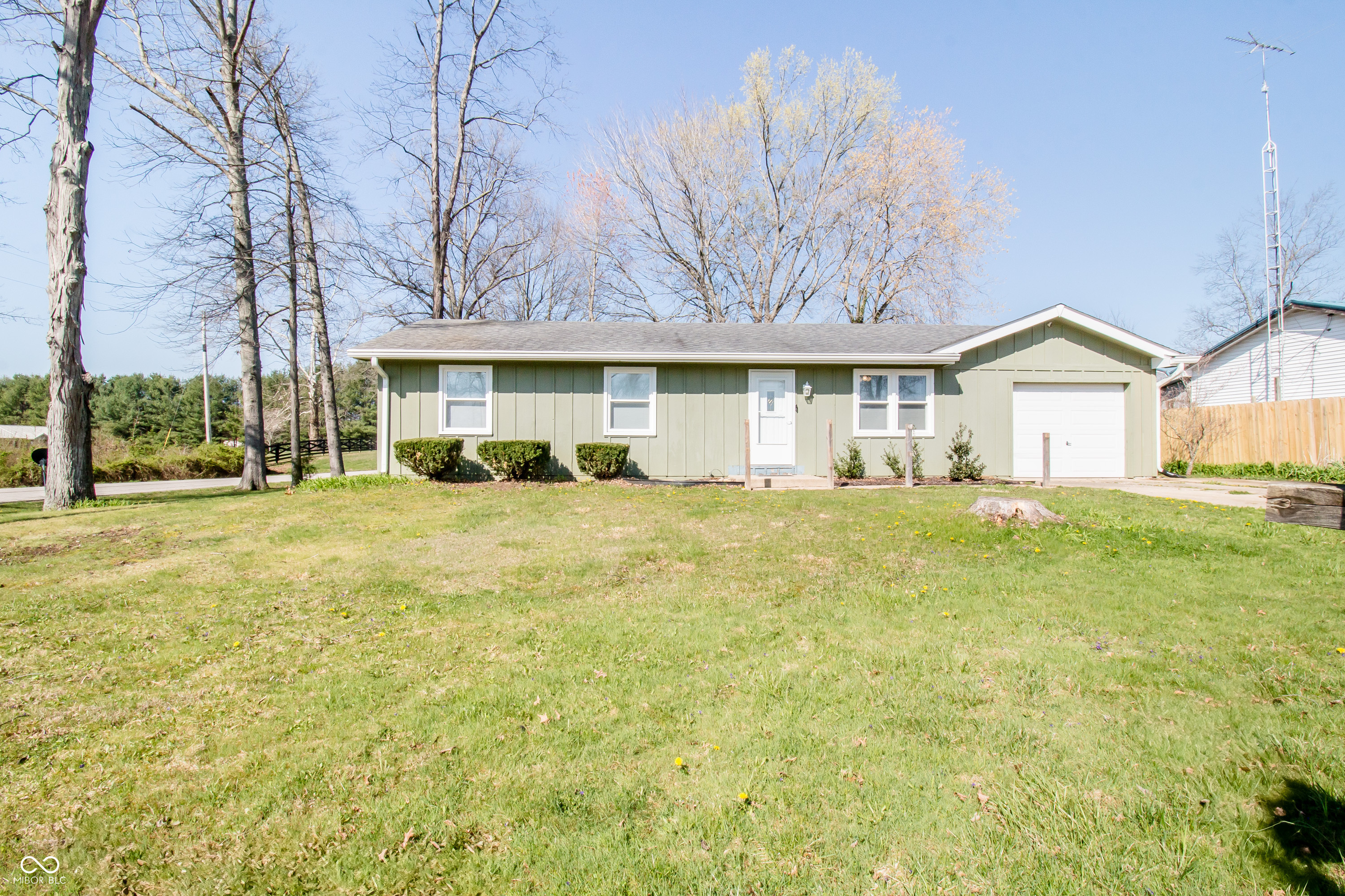 12566 S Hillview Drive