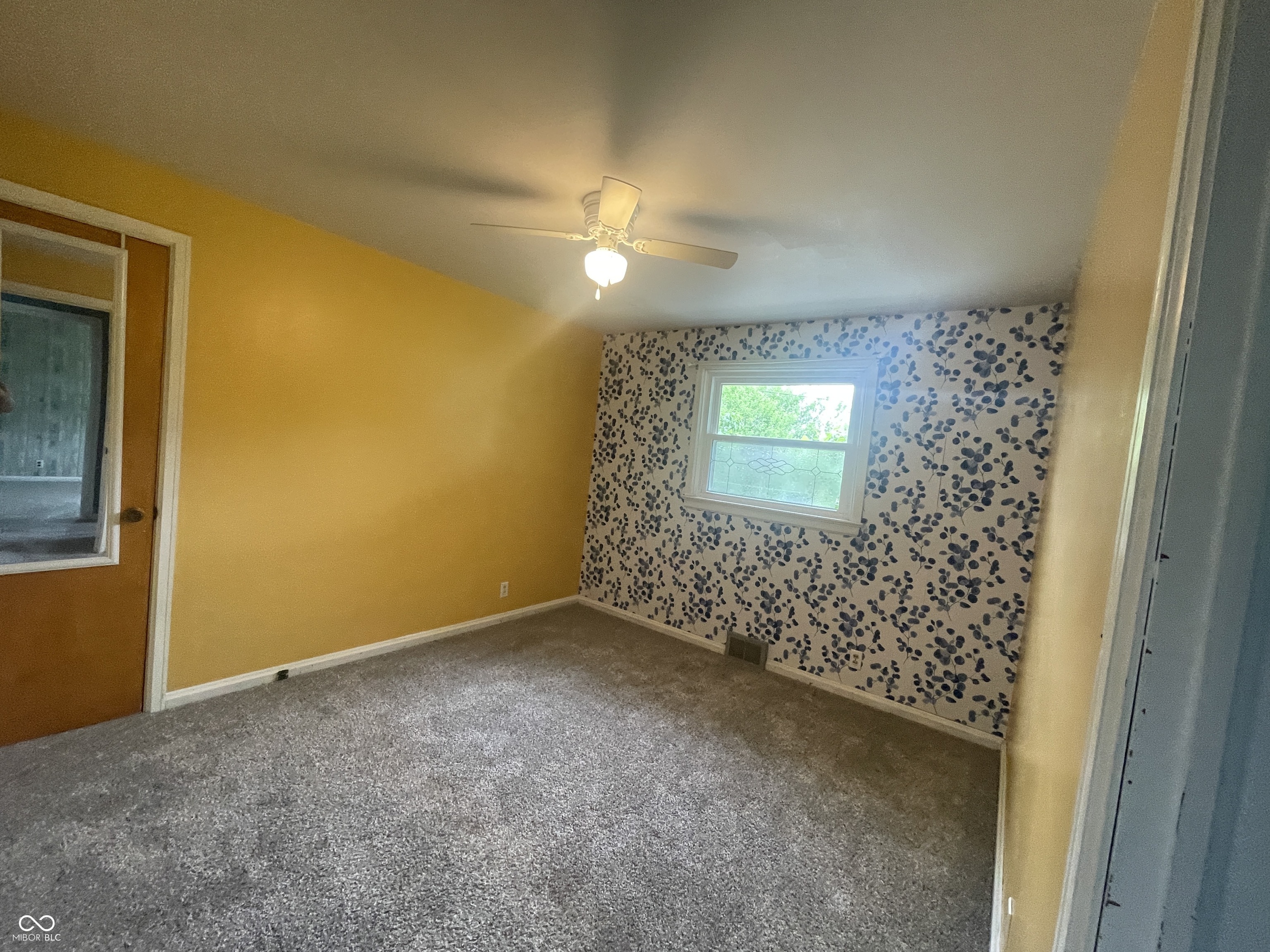 4363 Roosevelt Drive