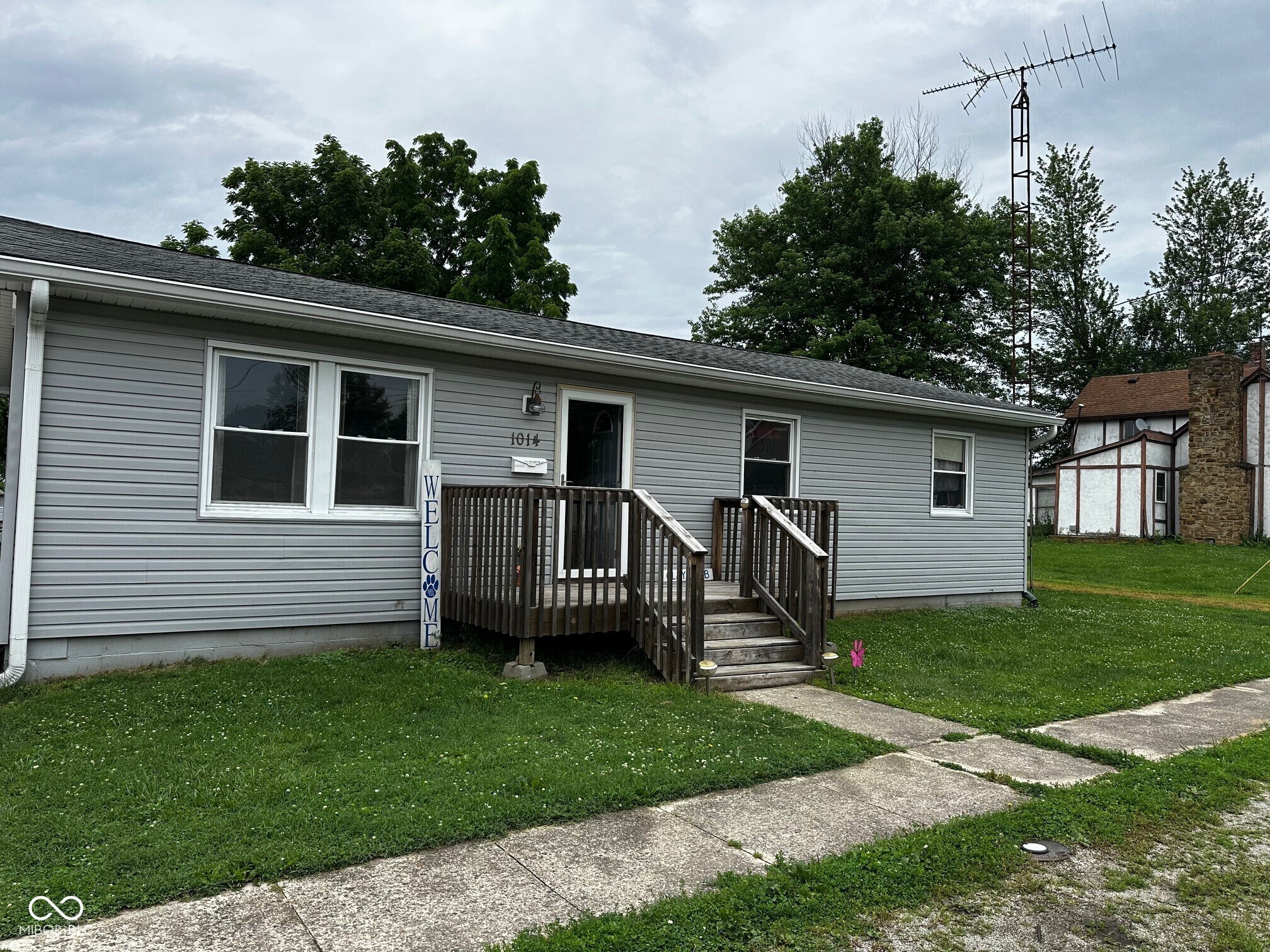 1014 Washington Street