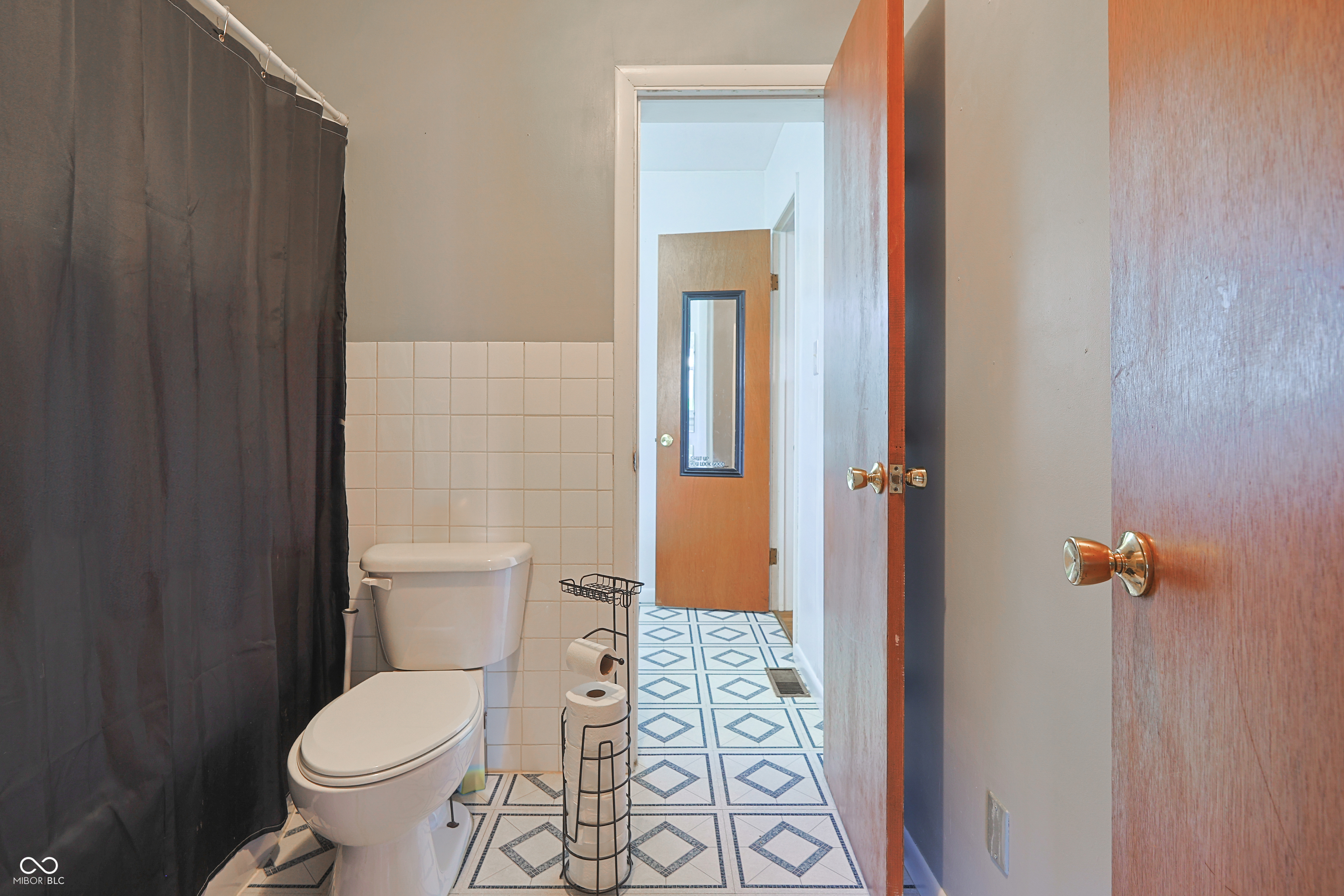 1014 Washington Street