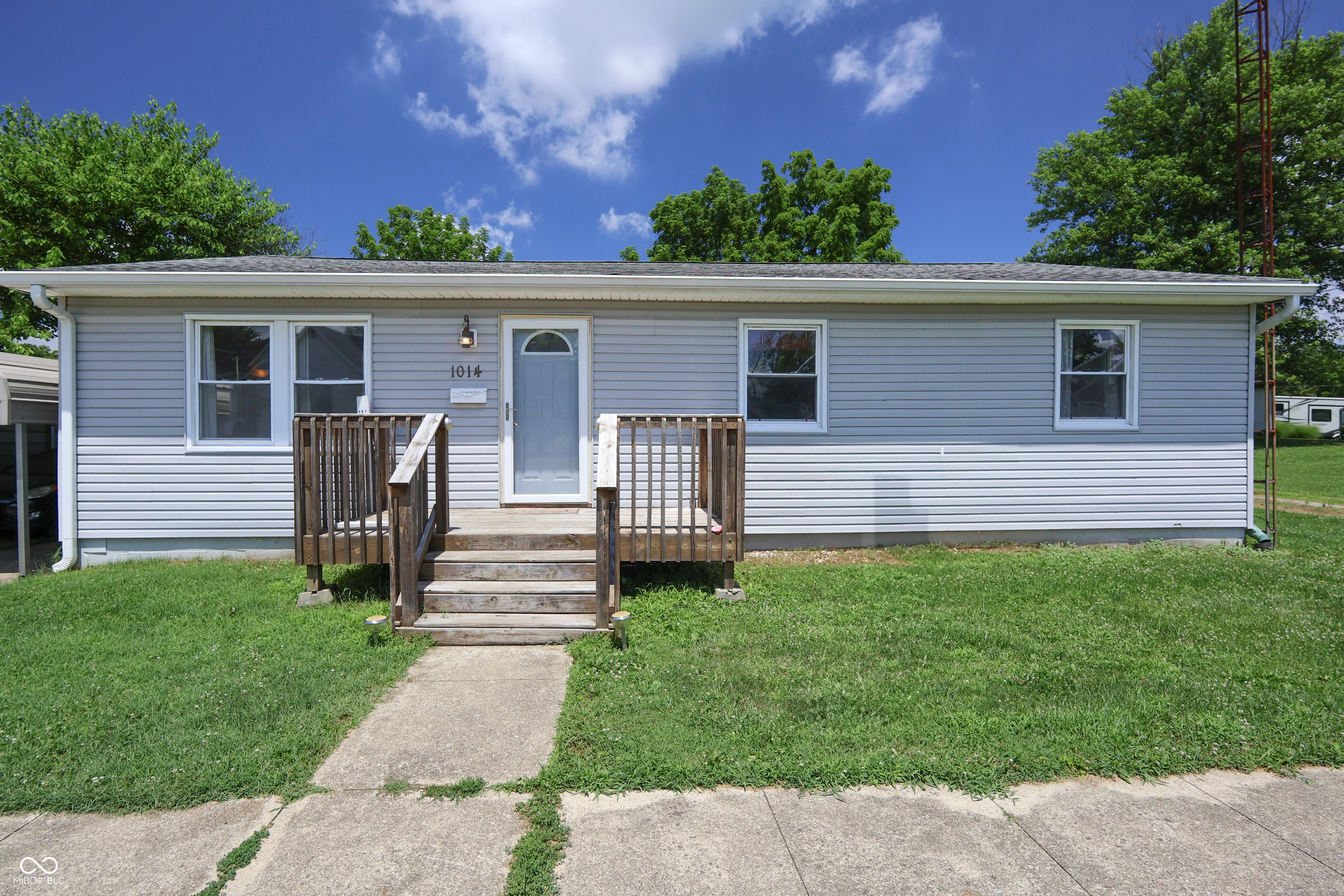 1014 Washington Street