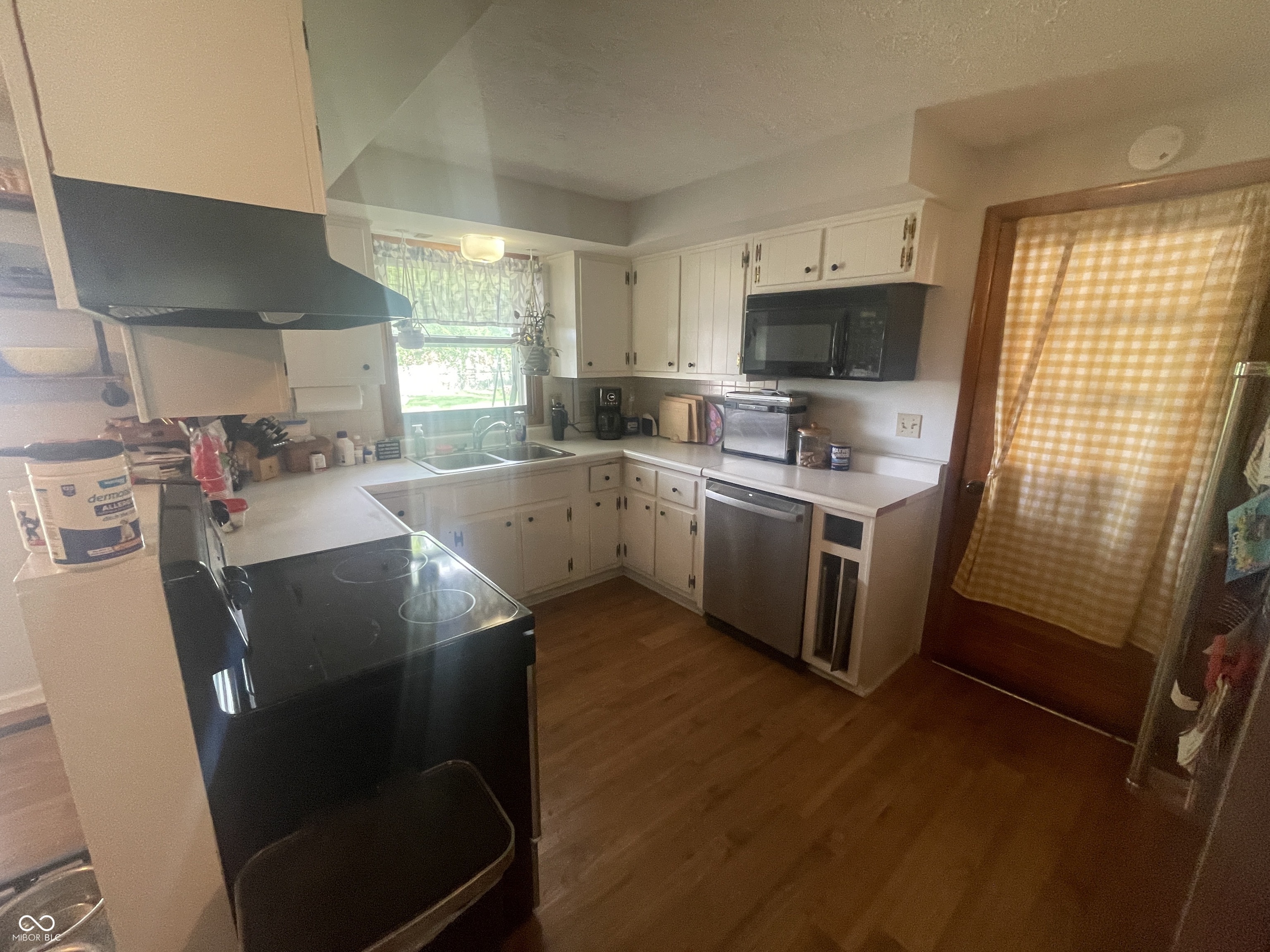 9783 Lee Court