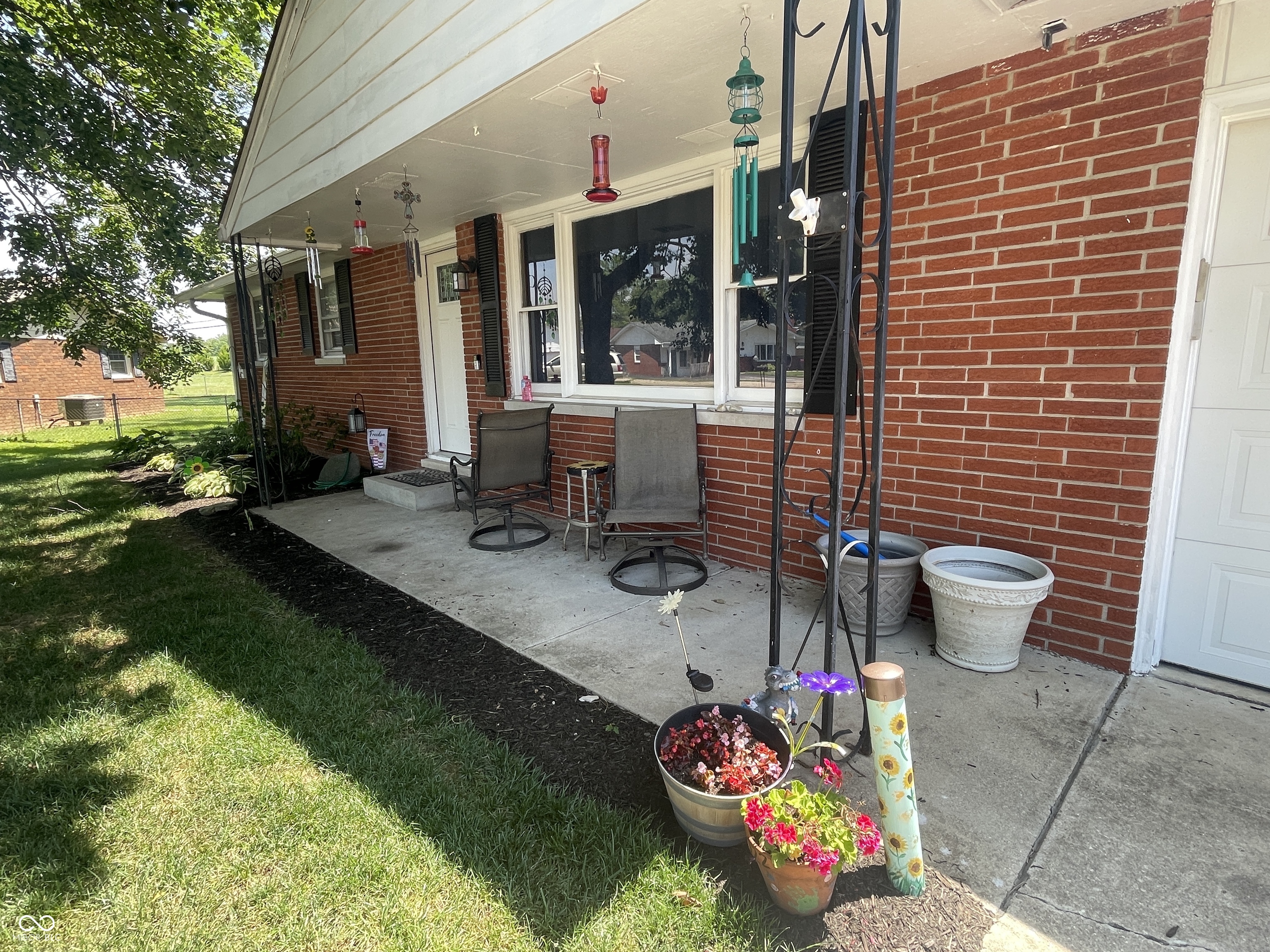 9783 Lee Court
