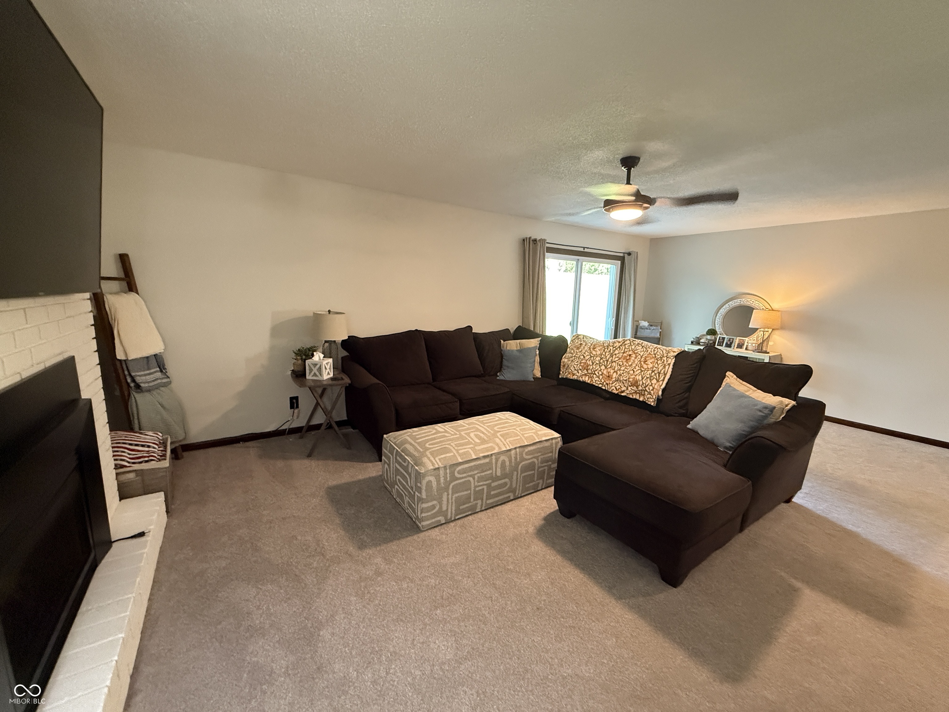 16130 E Lake Shore Drive N