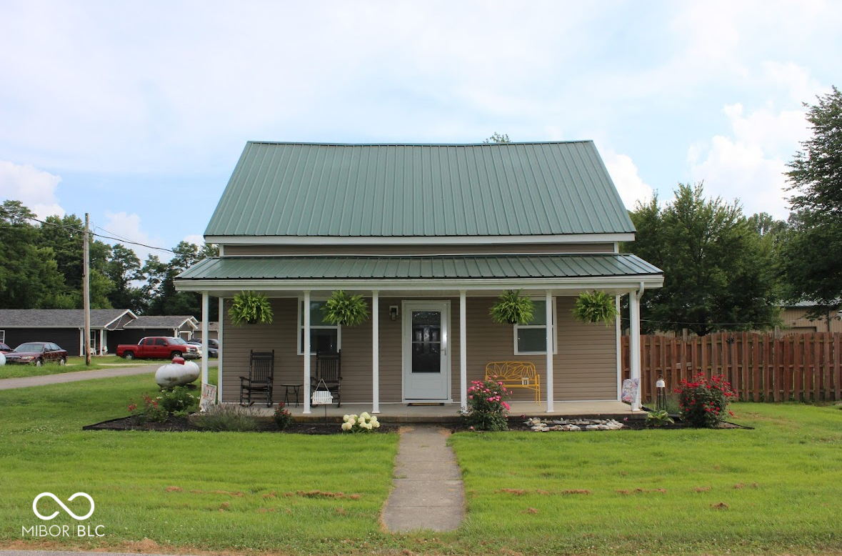 7675 E County Road 200 S