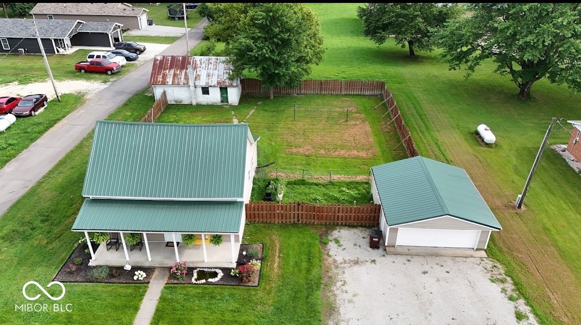 7675 E County Road 200 S