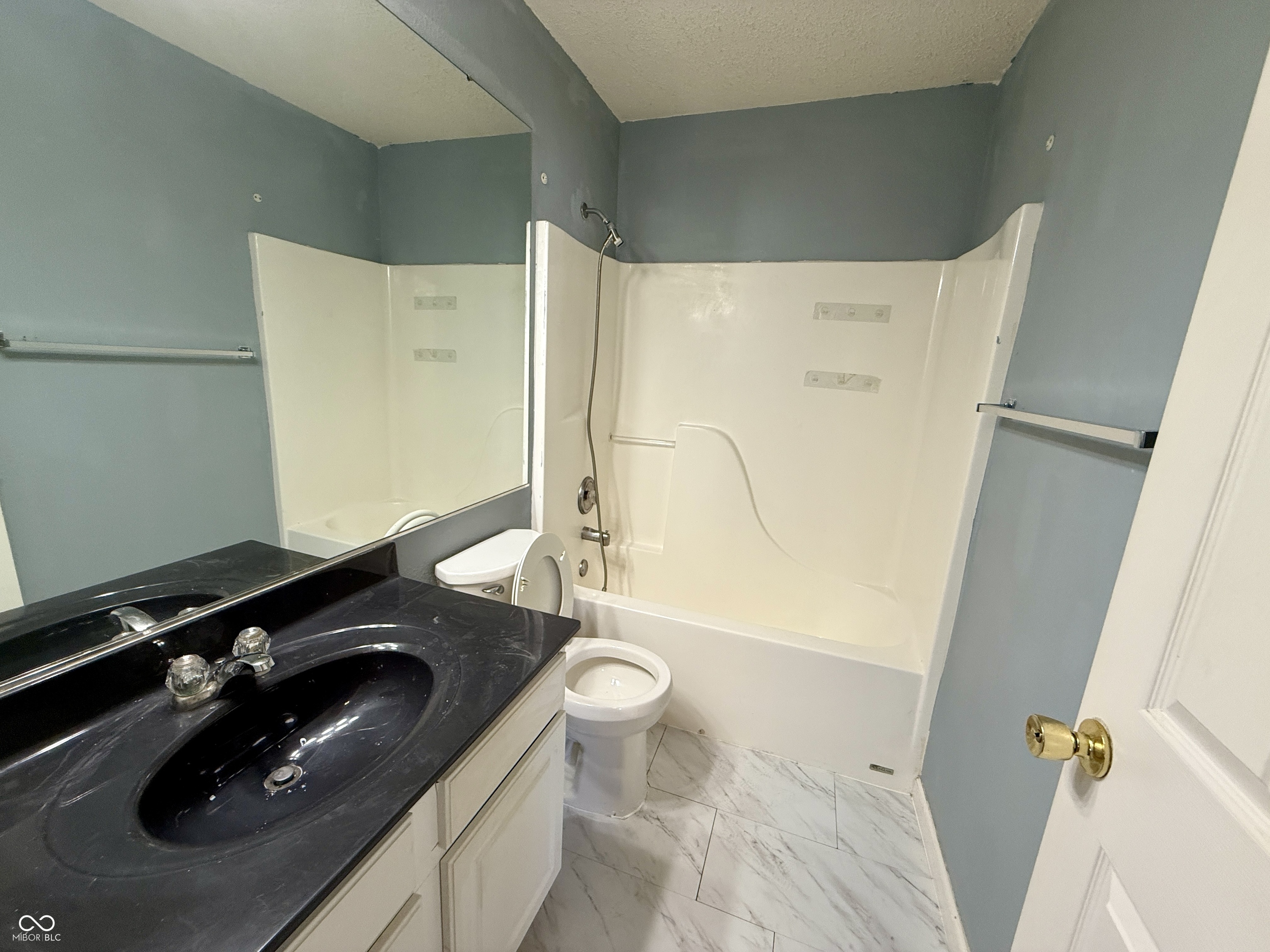 2509 Orchard Creek Drive
