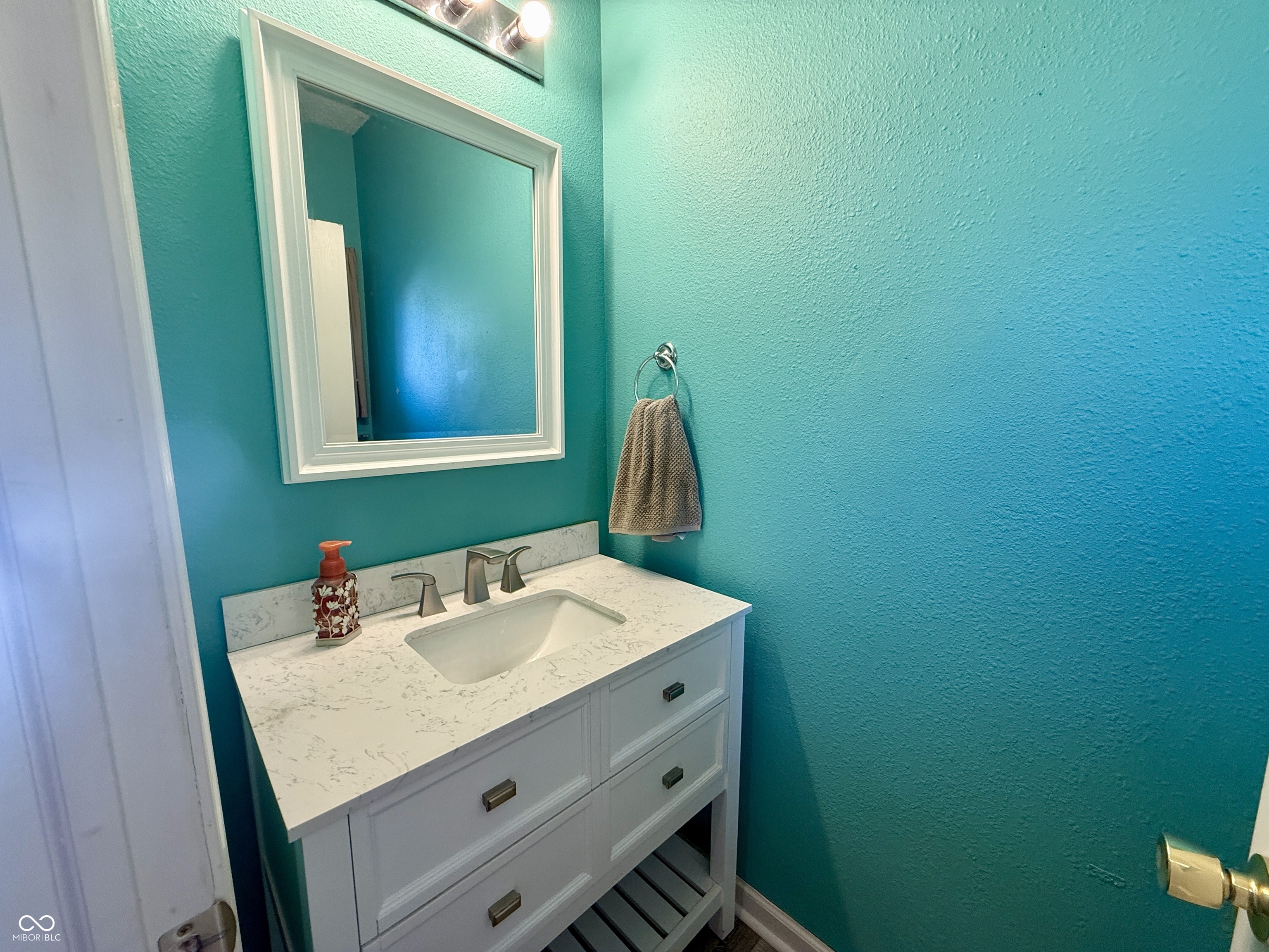 2509 Orchard Creek Drive