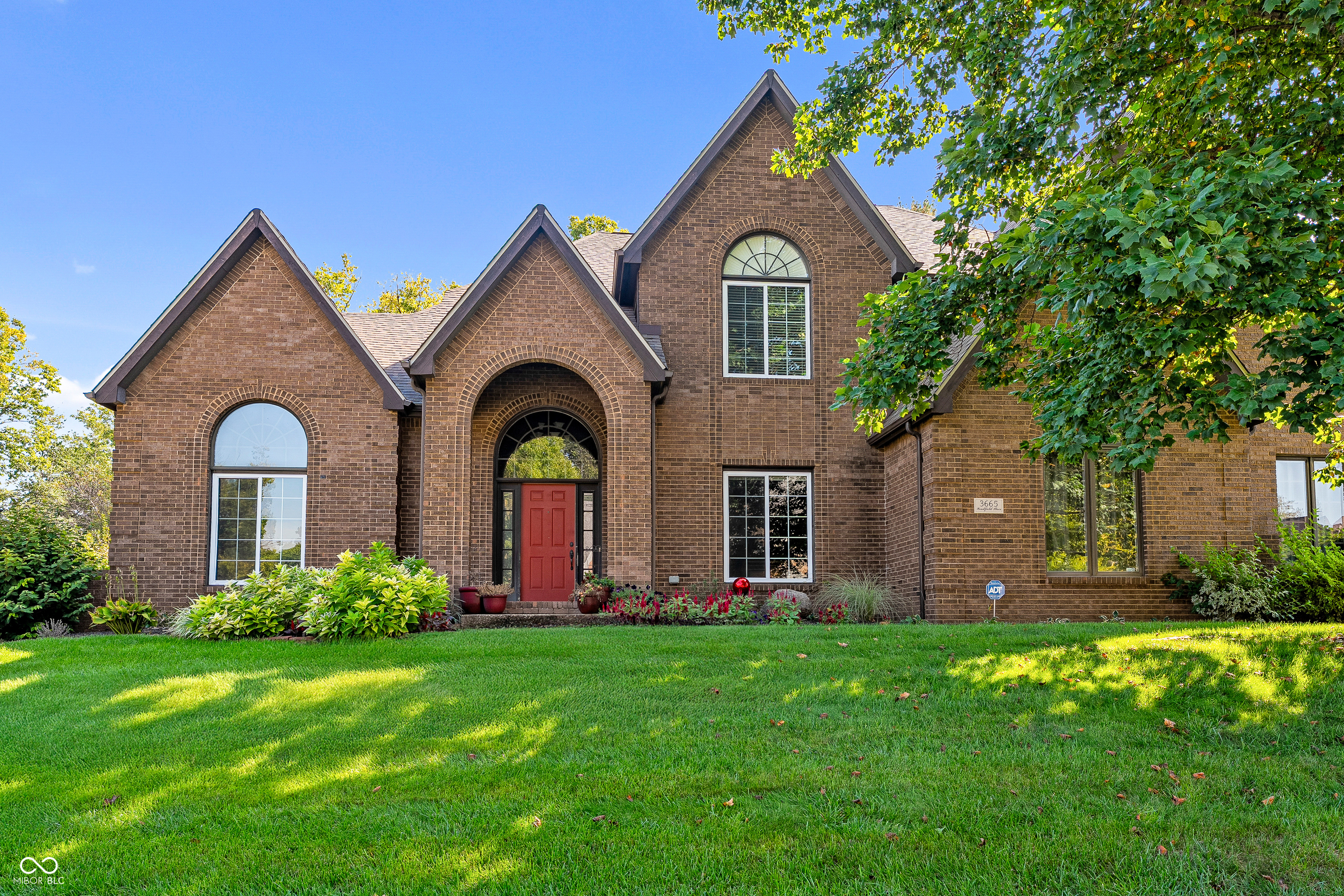 3665 Woodfield Place