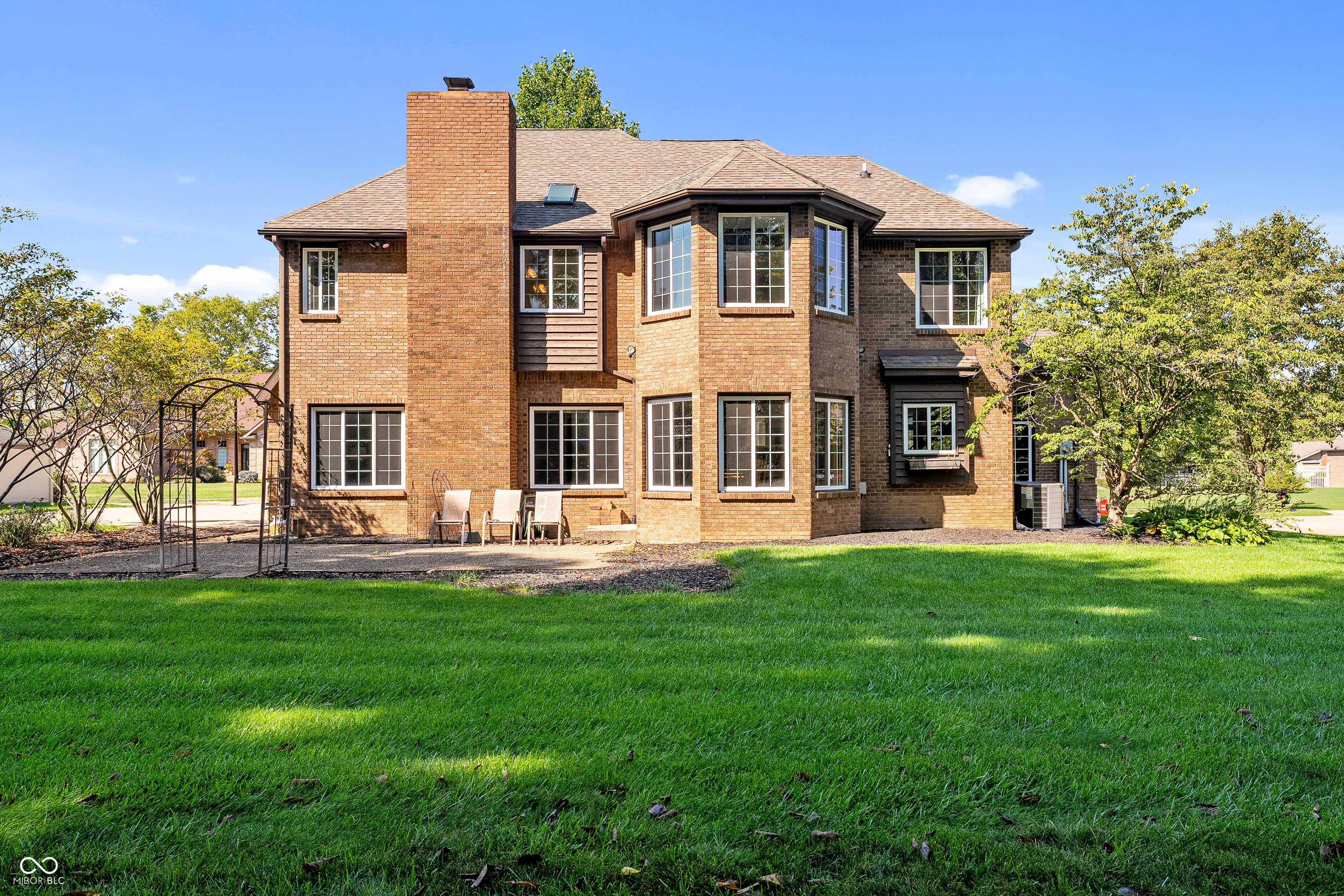 3665 Woodfield Place