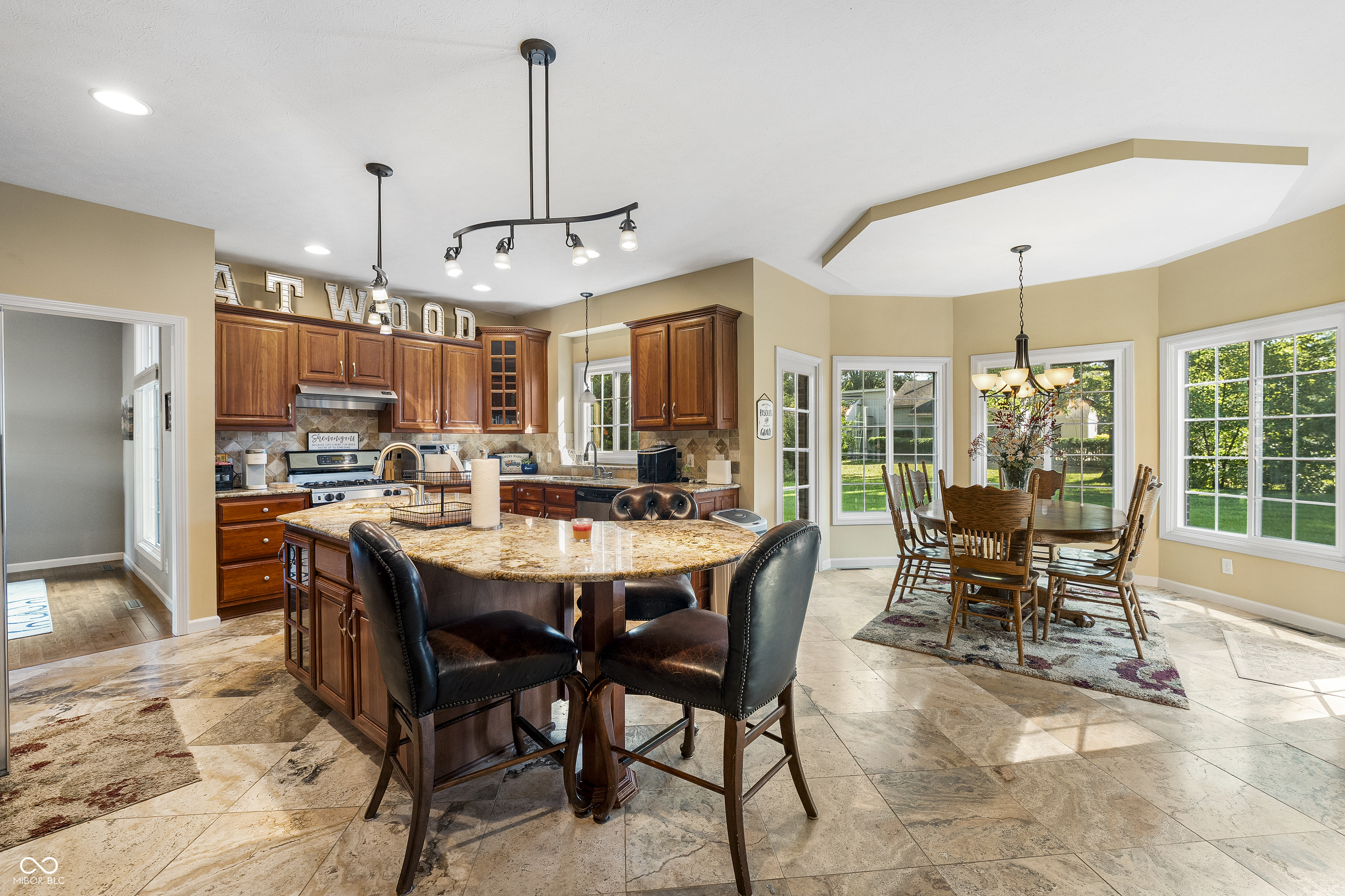 3665 Woodfield Place