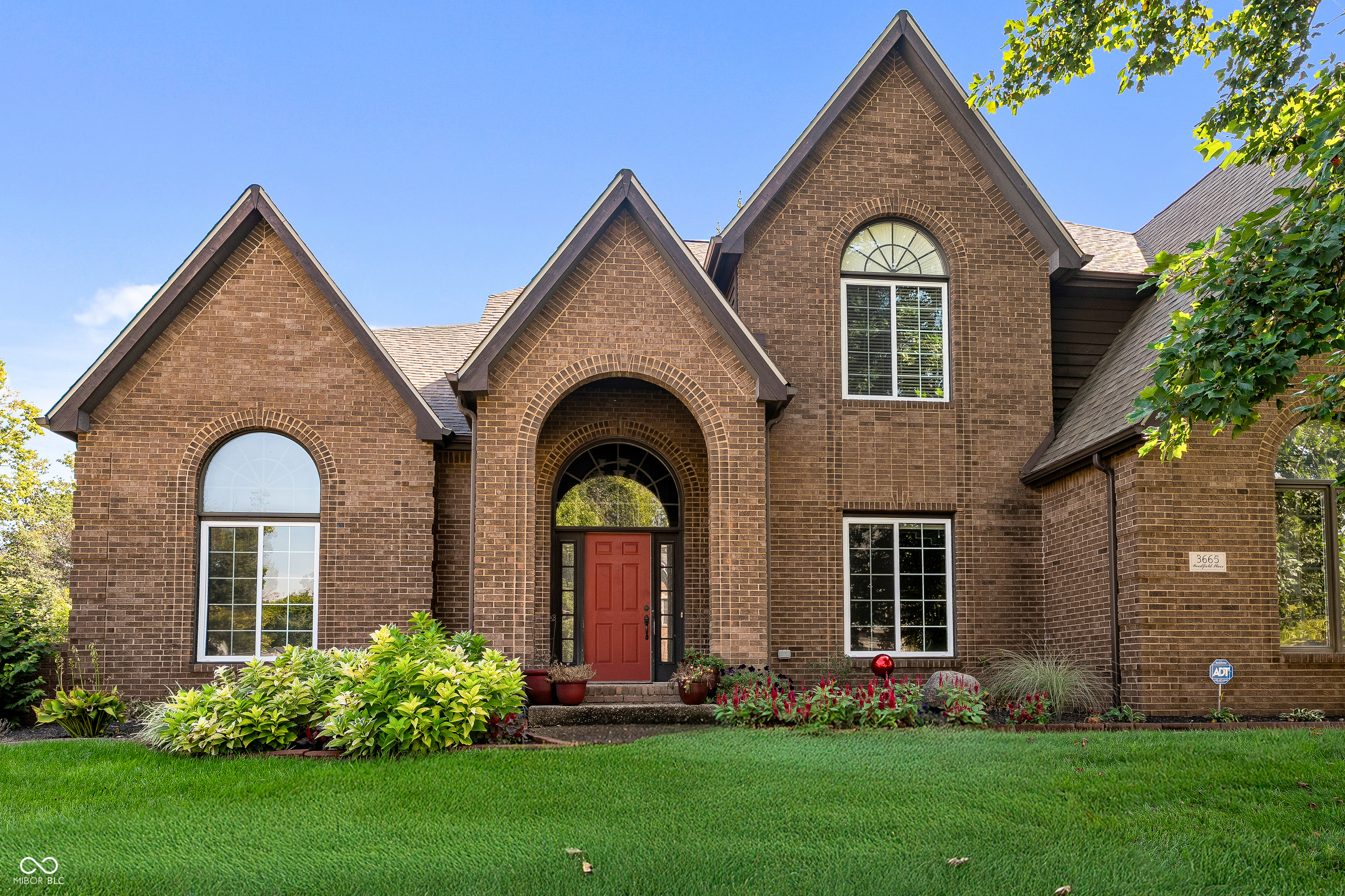 3665 Woodfield Place