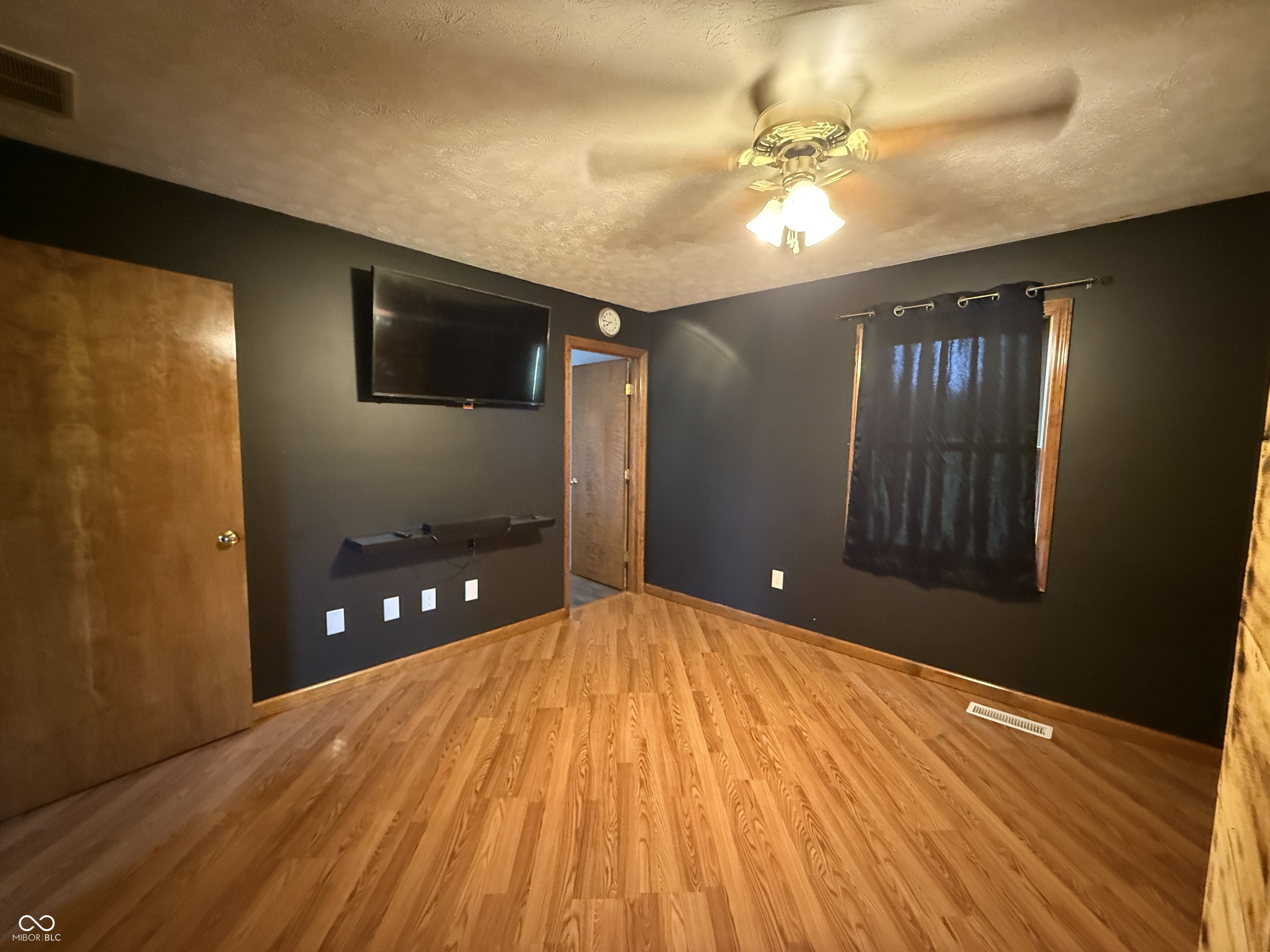 7835 N State Highway 3