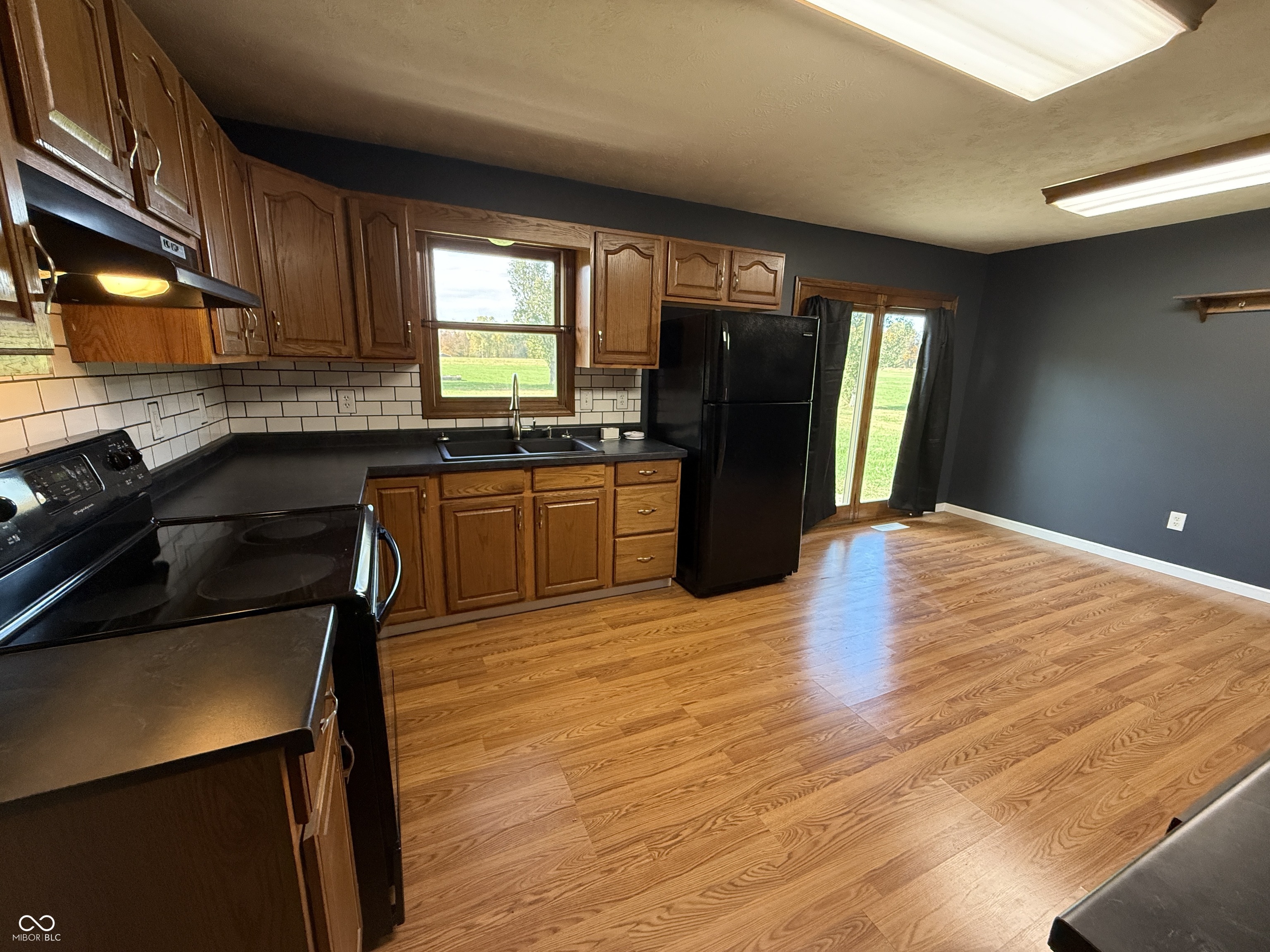 7835 N State Highway 3