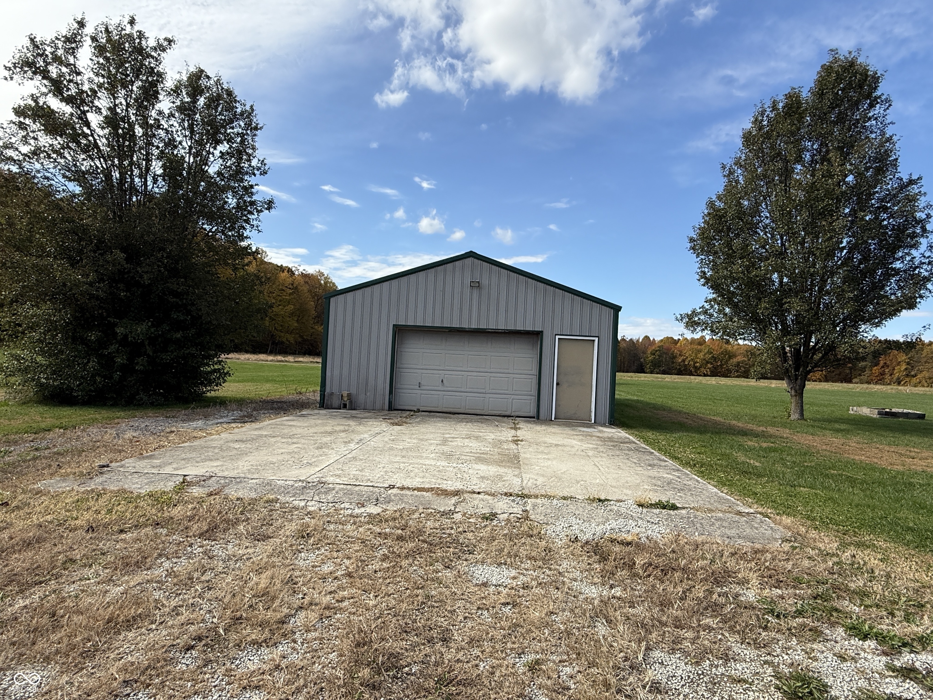 7835 N State Highway 3