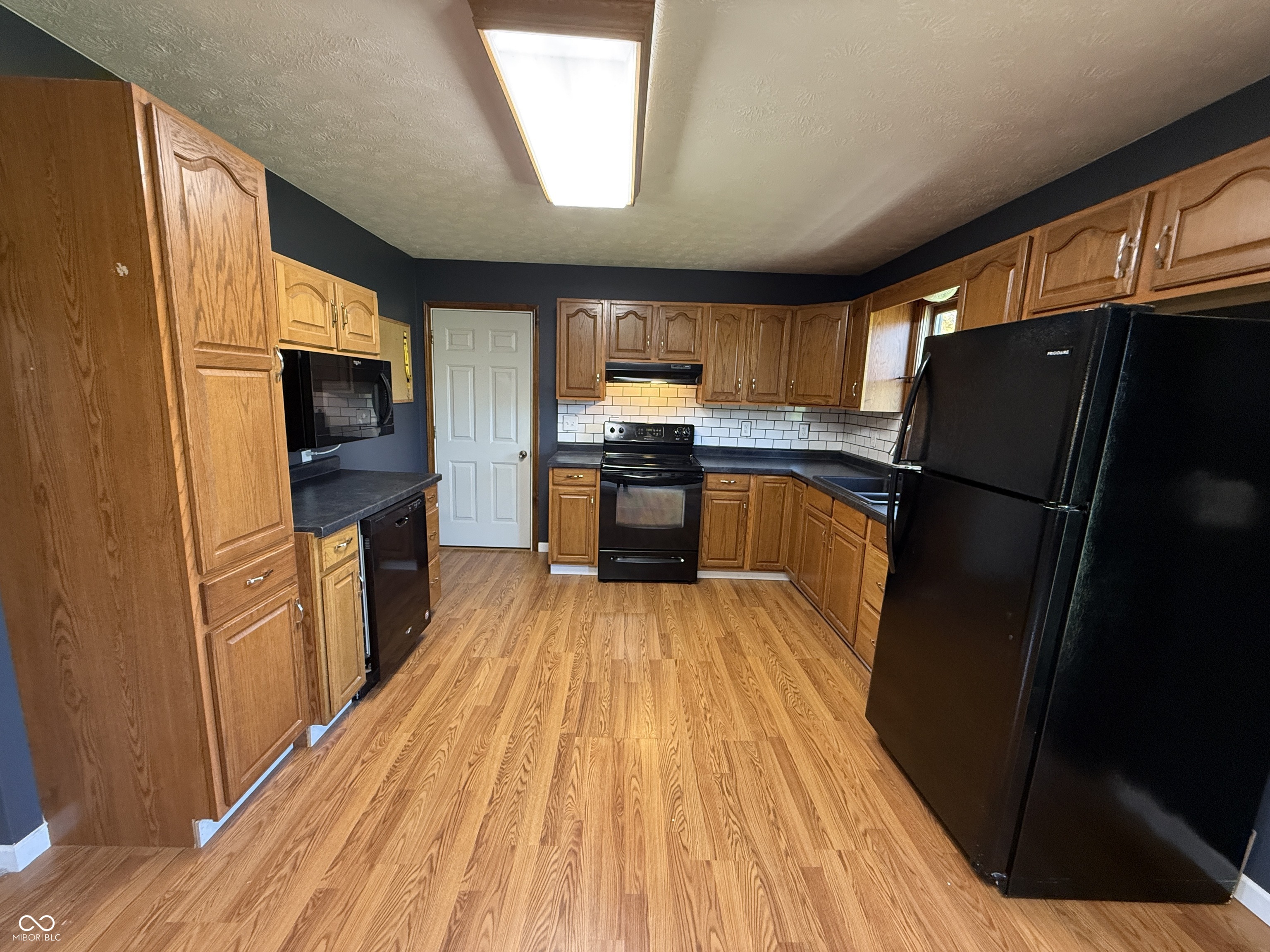 7835 N State Highway 3