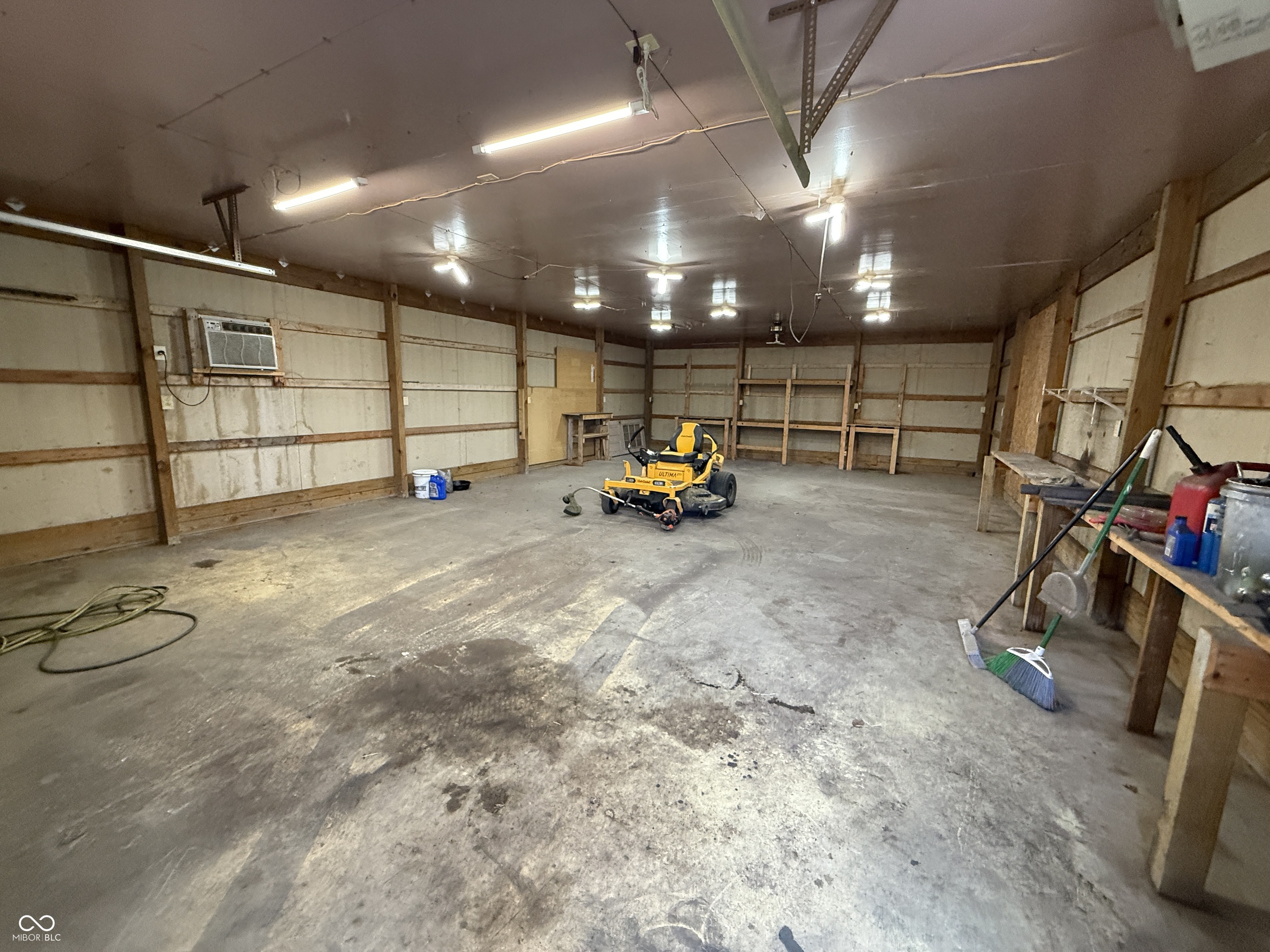 7835 N State Highway 3