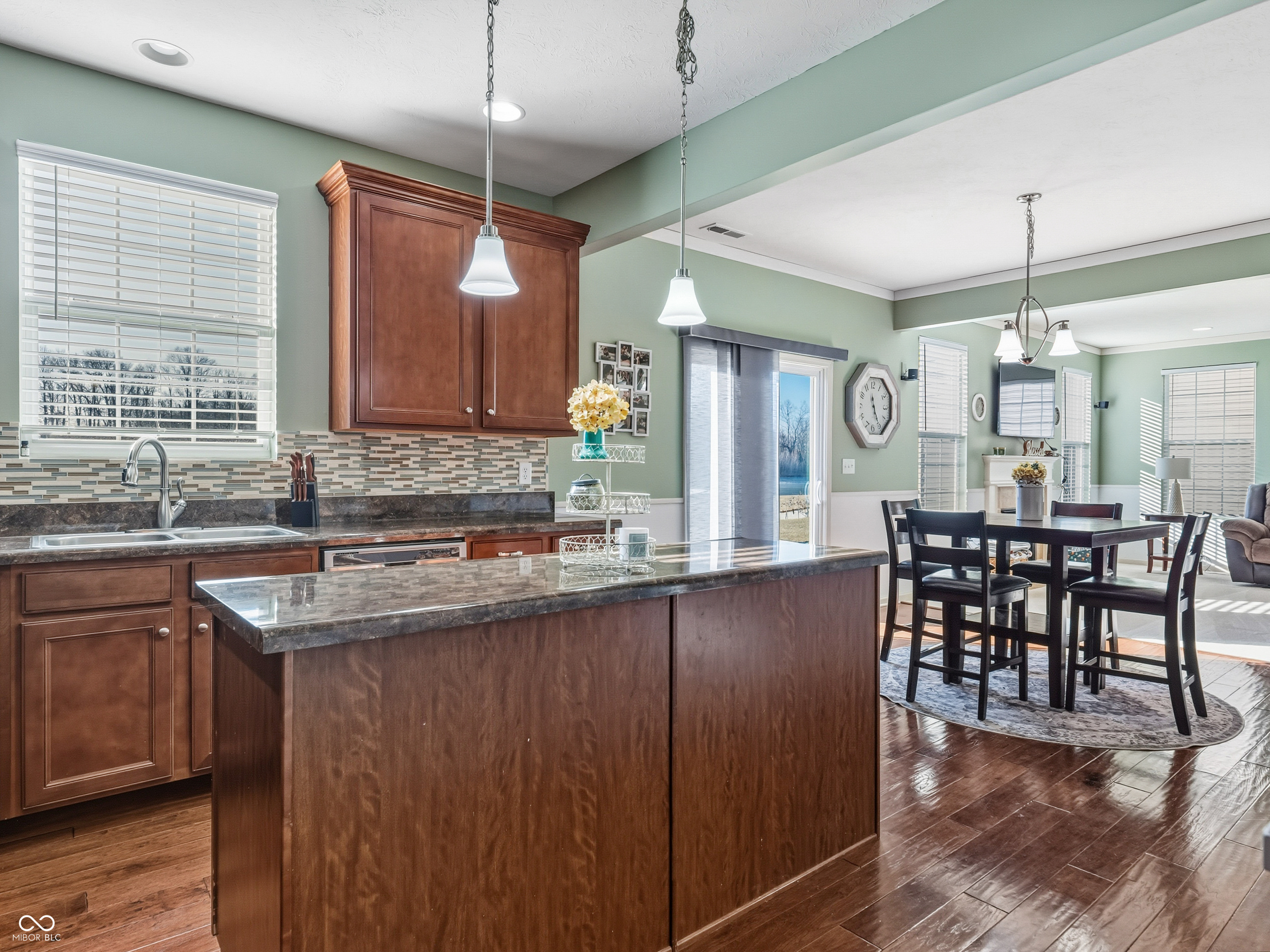 2041 Creek Bank Drive