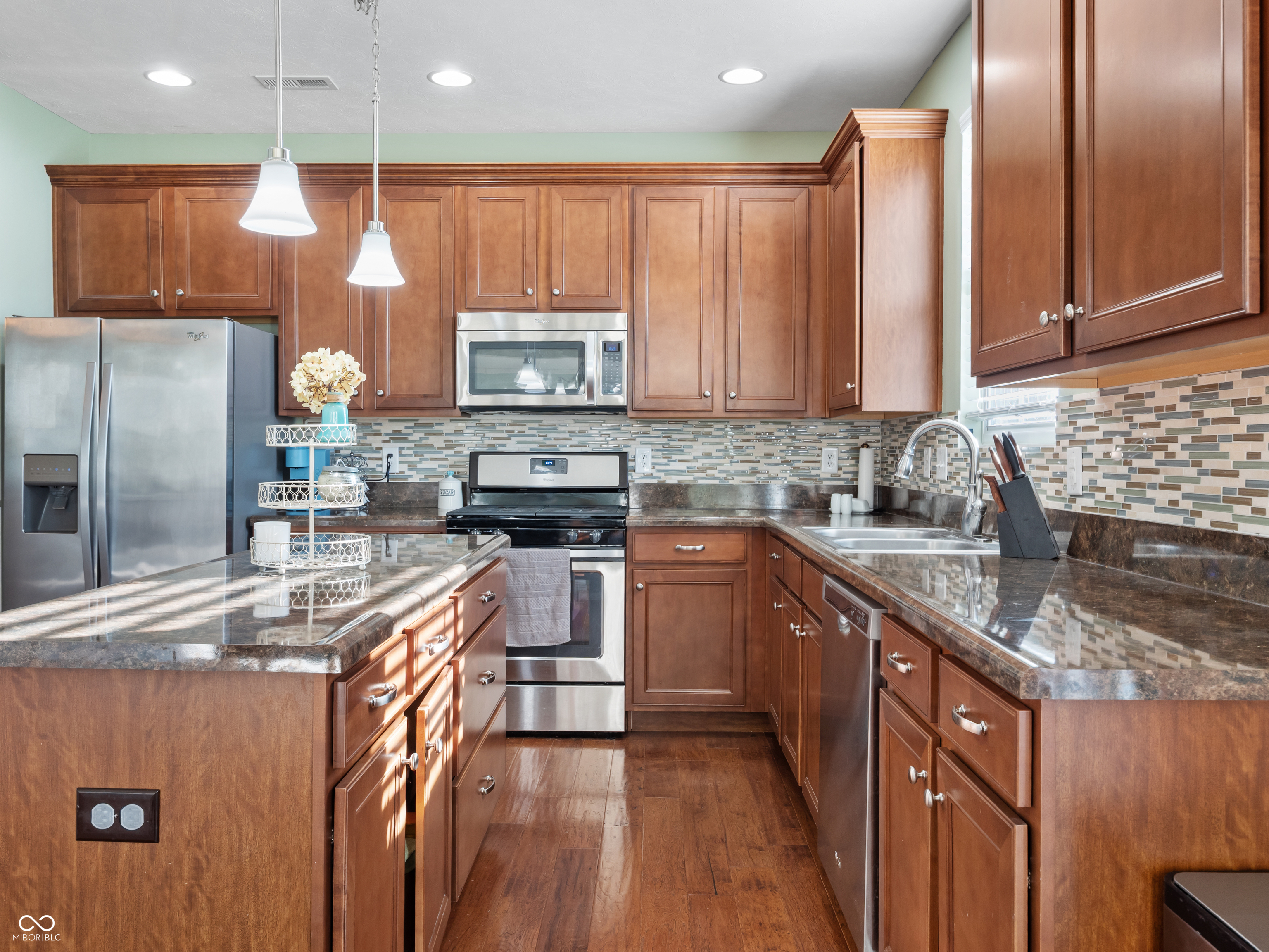 2041 Creek Bank Drive