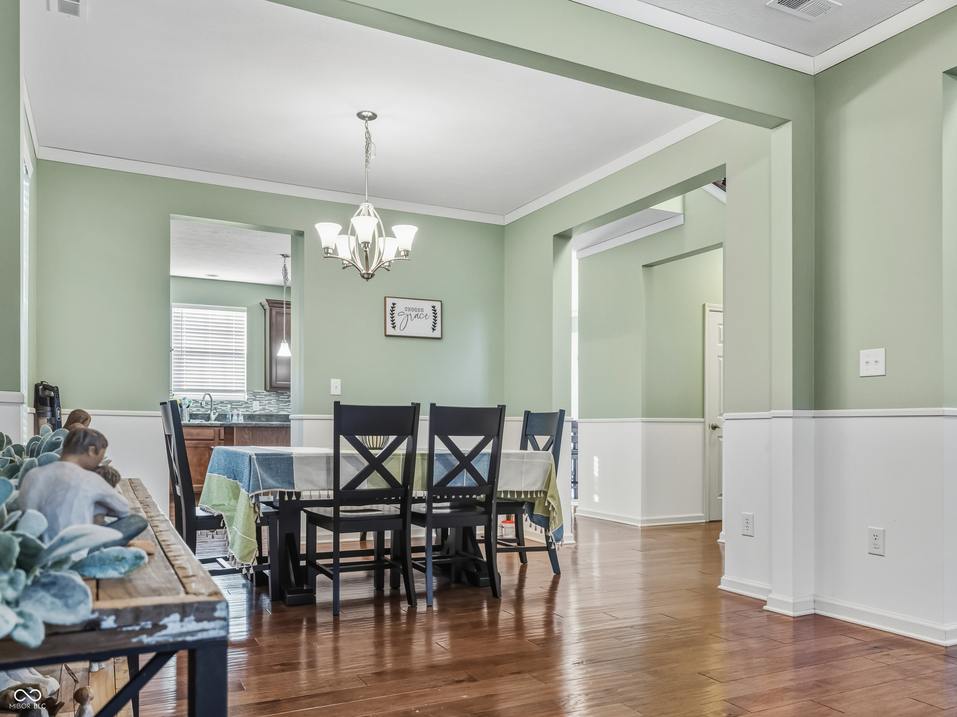 2041 Creek Bank Drive