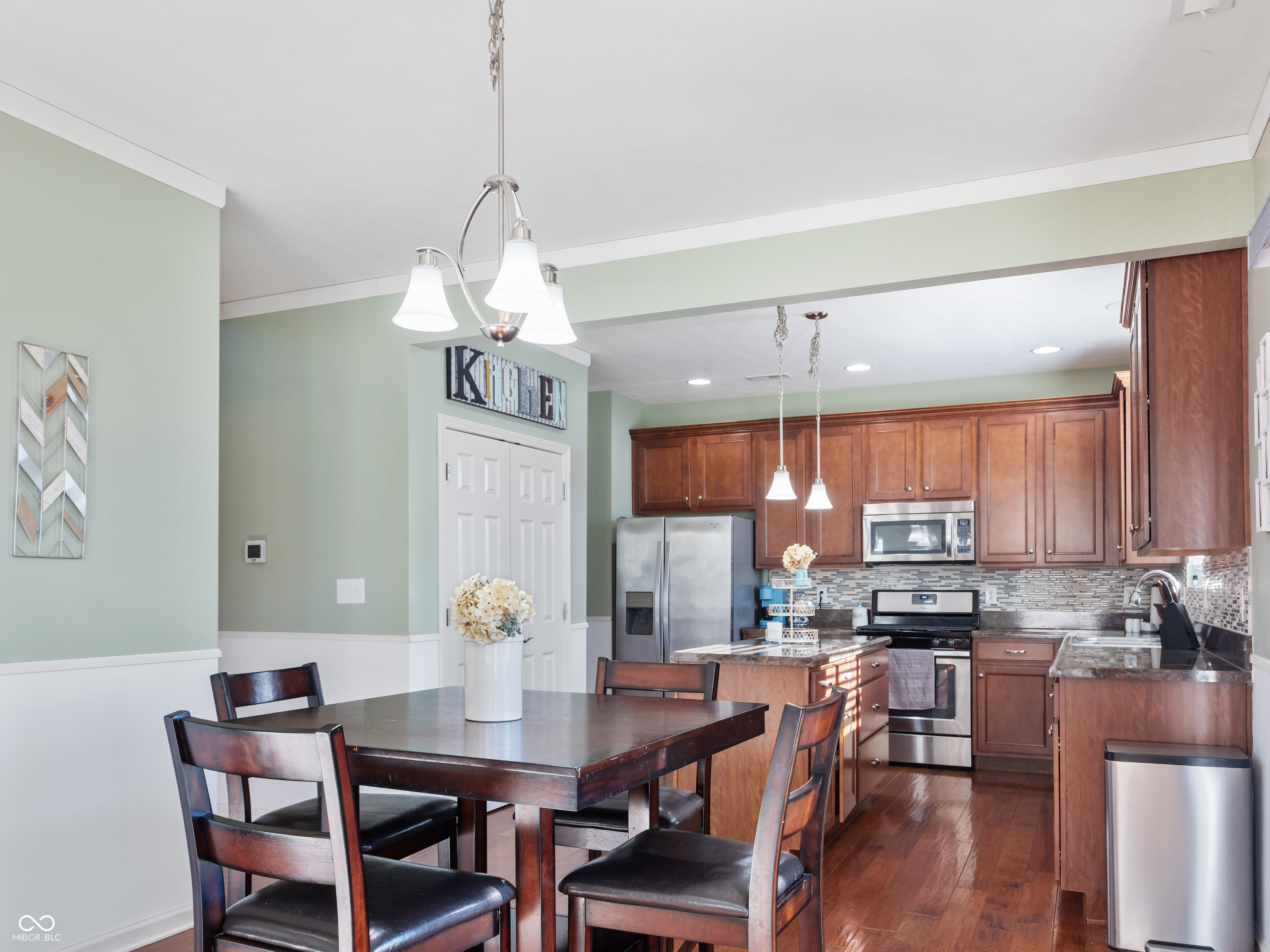 2041 Creek Bank Drive