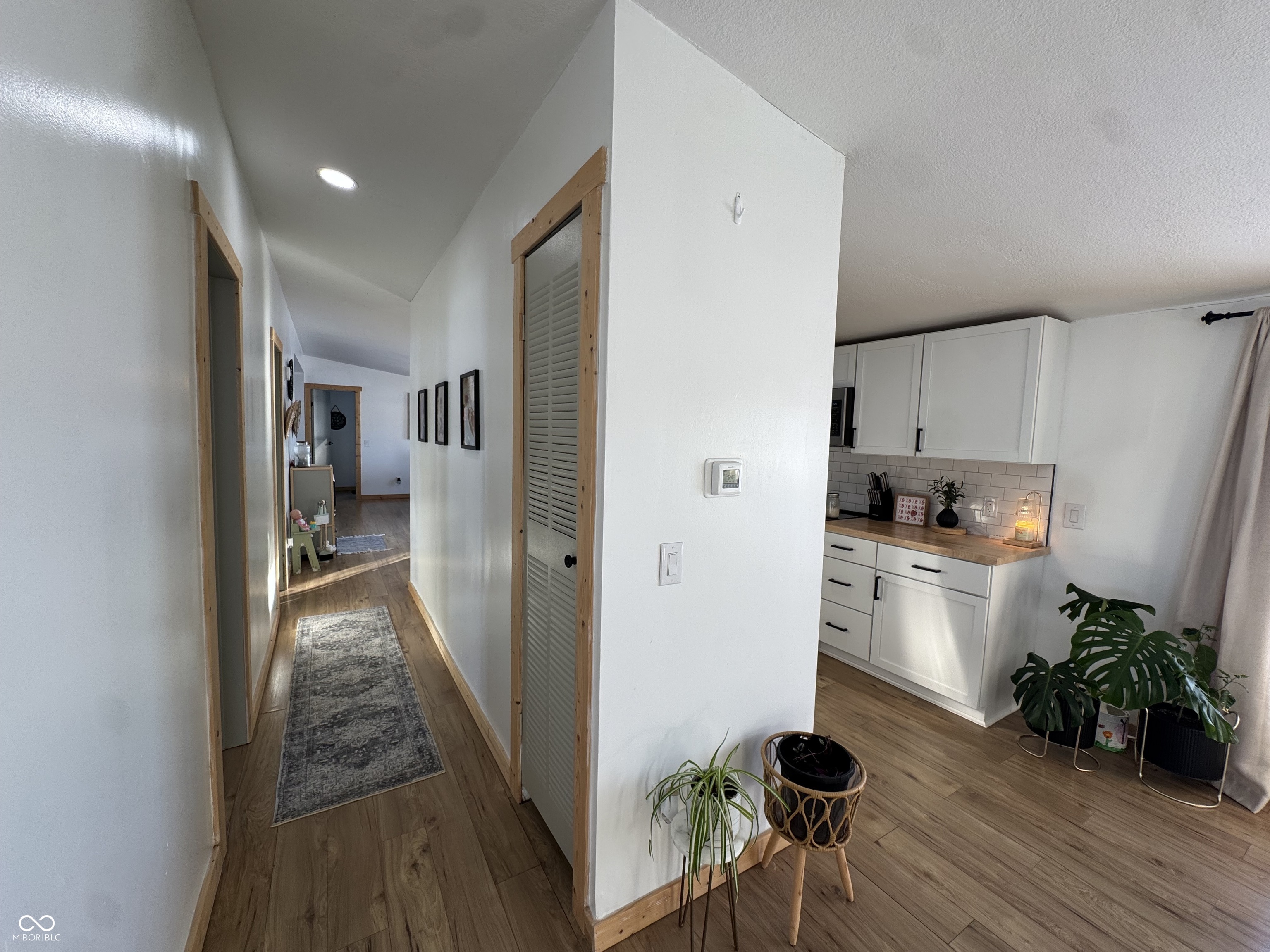 5240 S County Road 1200 E