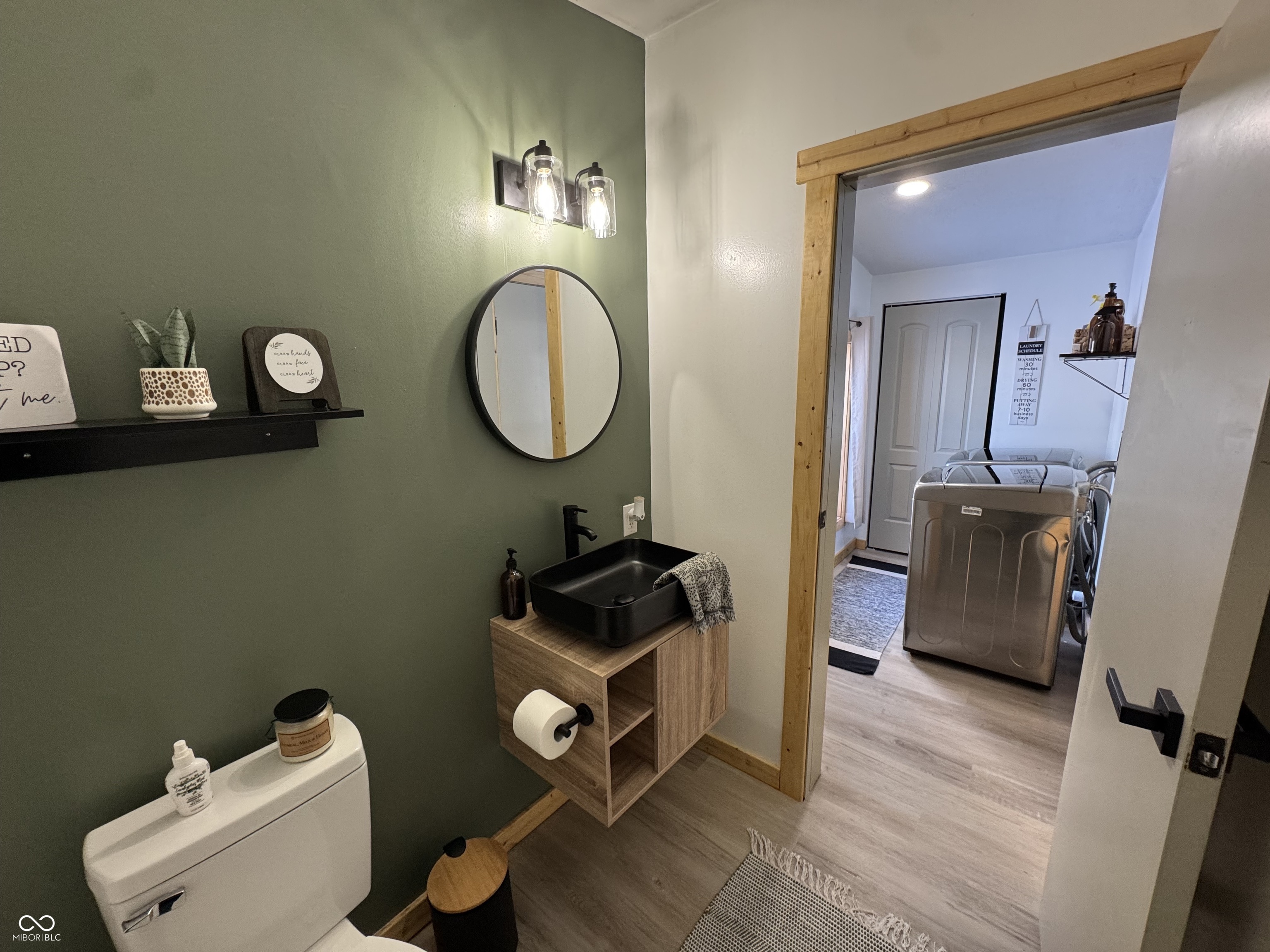 5240 S County Road 1200 E