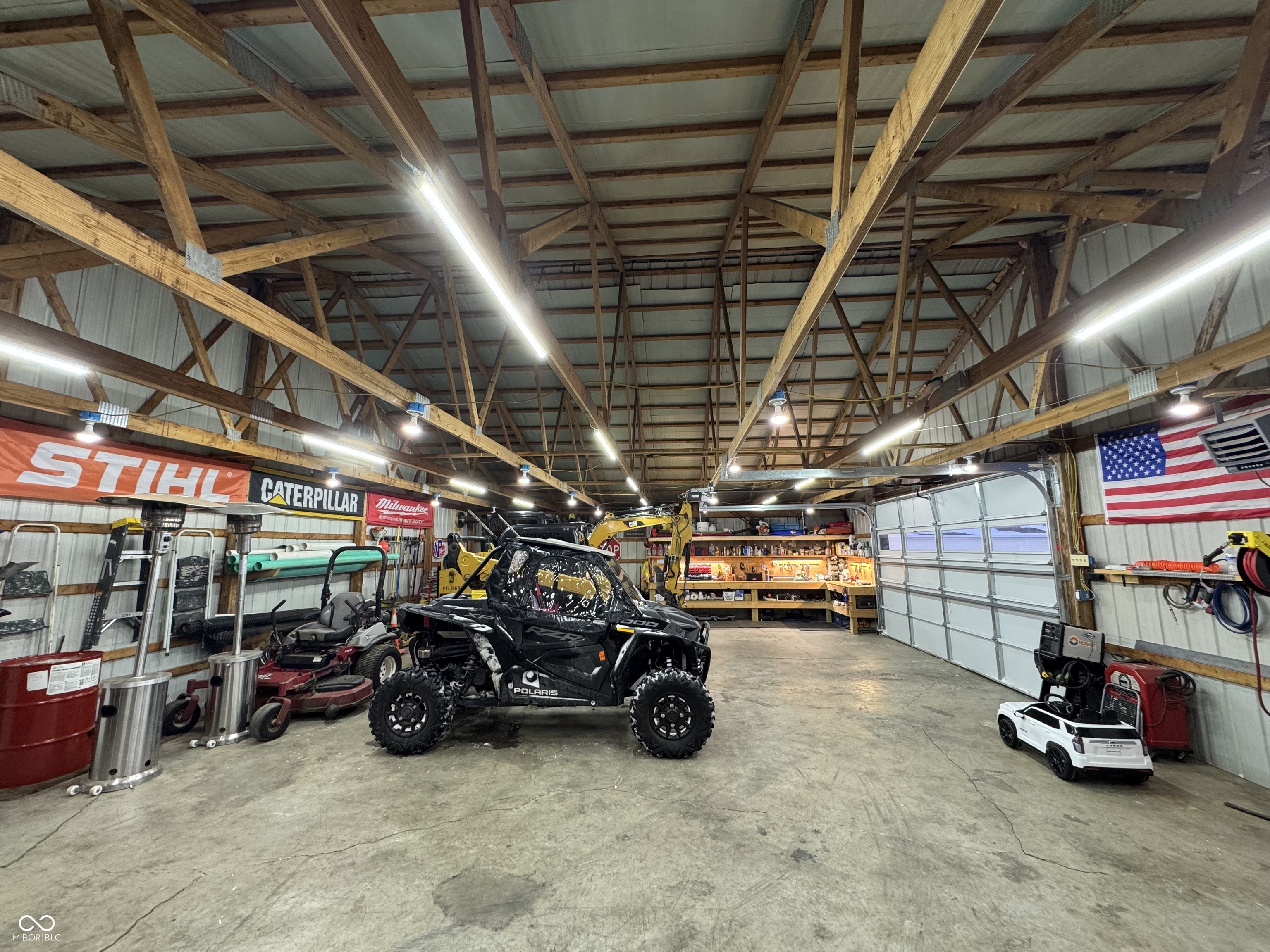 5240 S County Road 1200 E