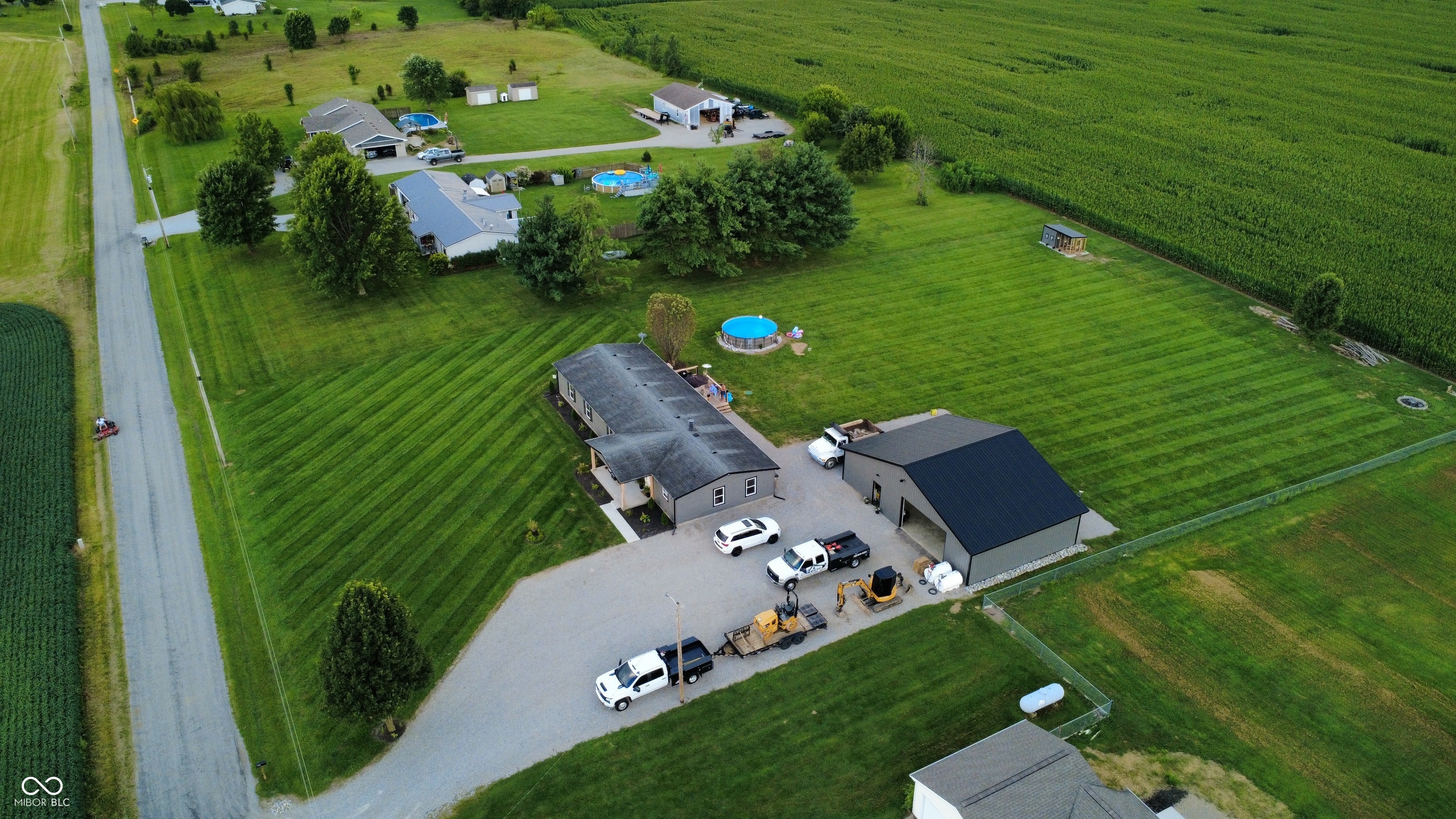 5240 S County Road 1200 E