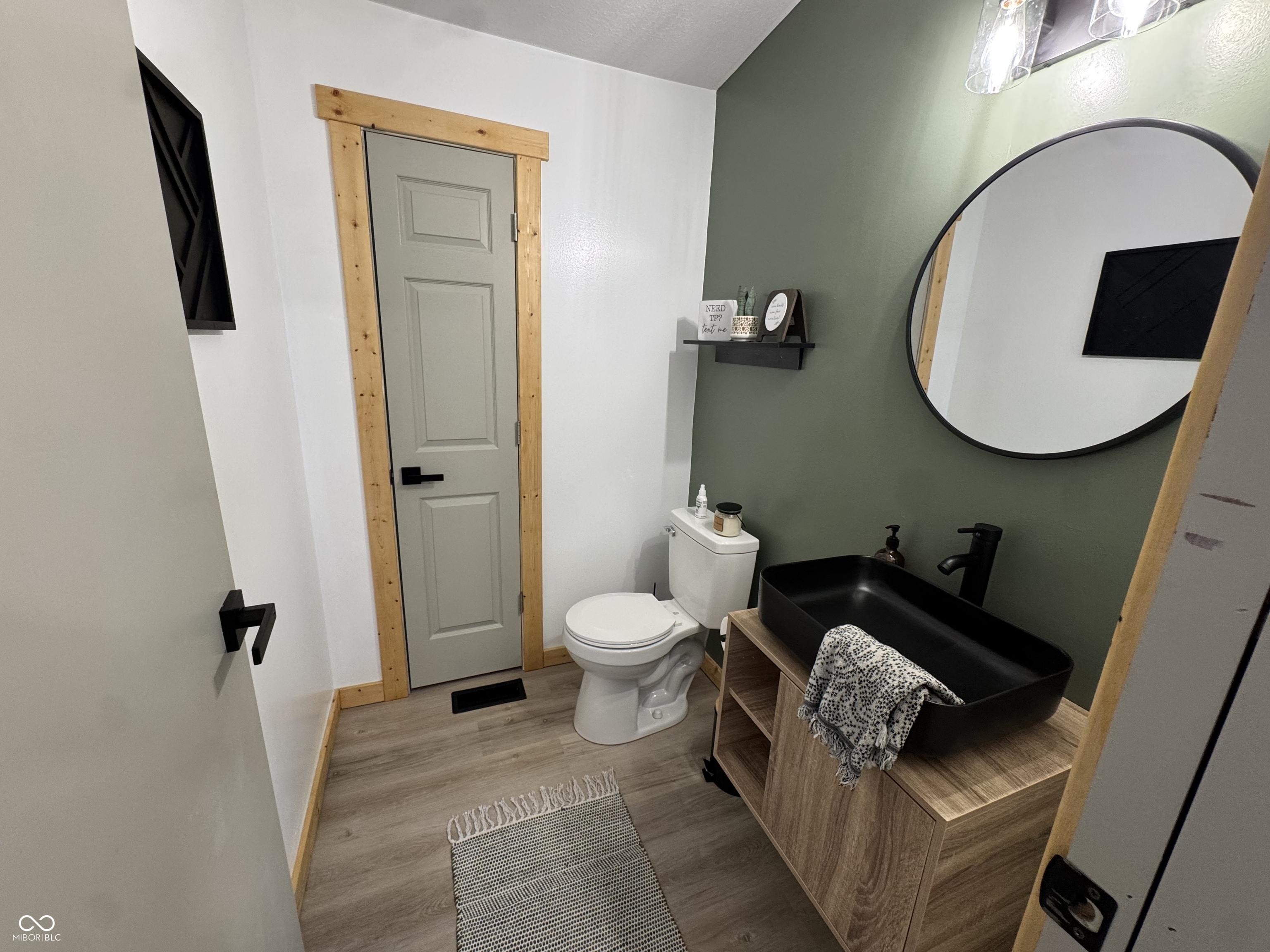 5240 S County Road 1200 E